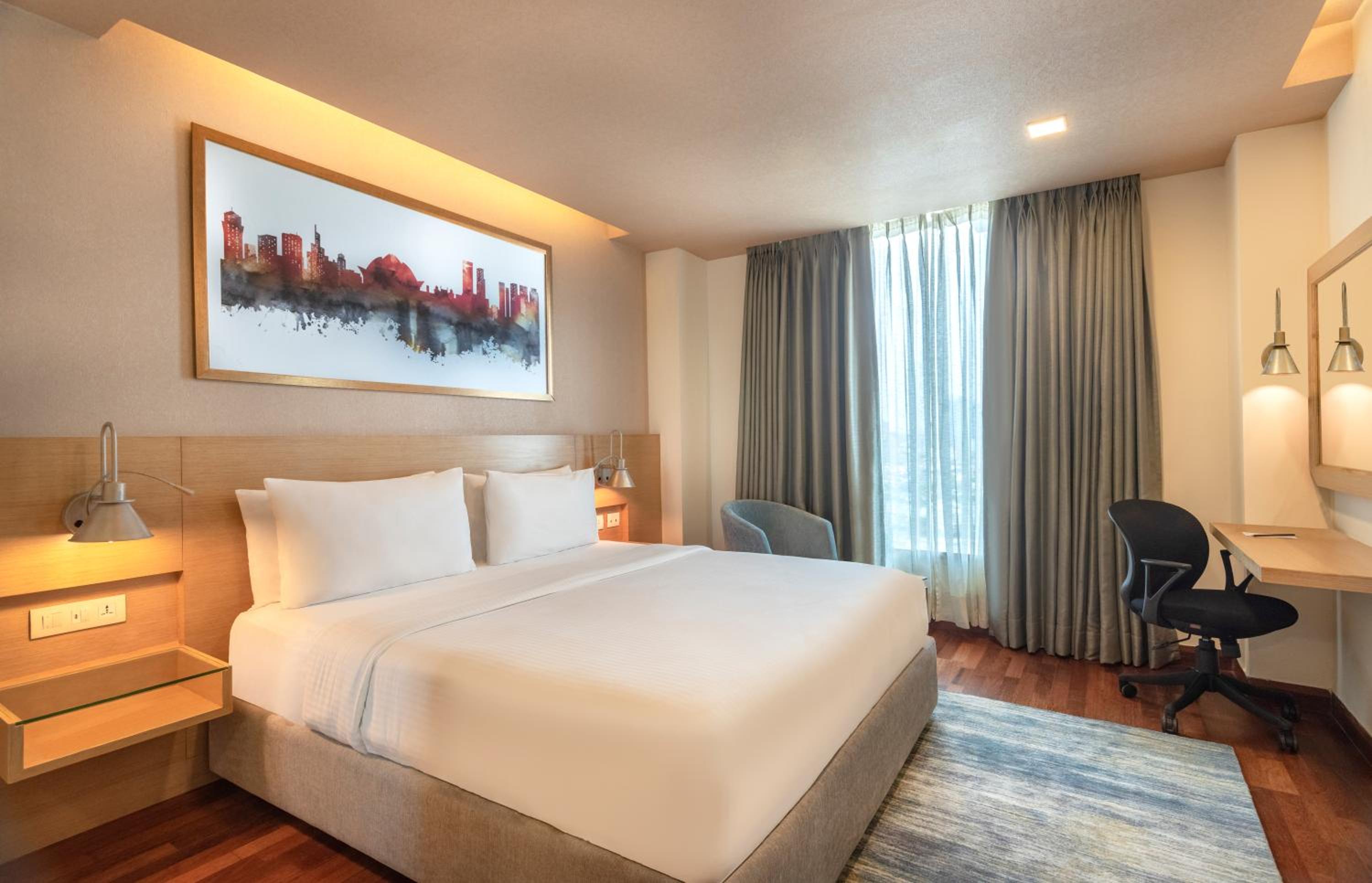 Deluxe Double or Twin Room with 20% Discount on food and soft beverages, Laundry and liquor and spa, INR 500 credit, one mug of freshly brewed beer during the stay ((330 ml)