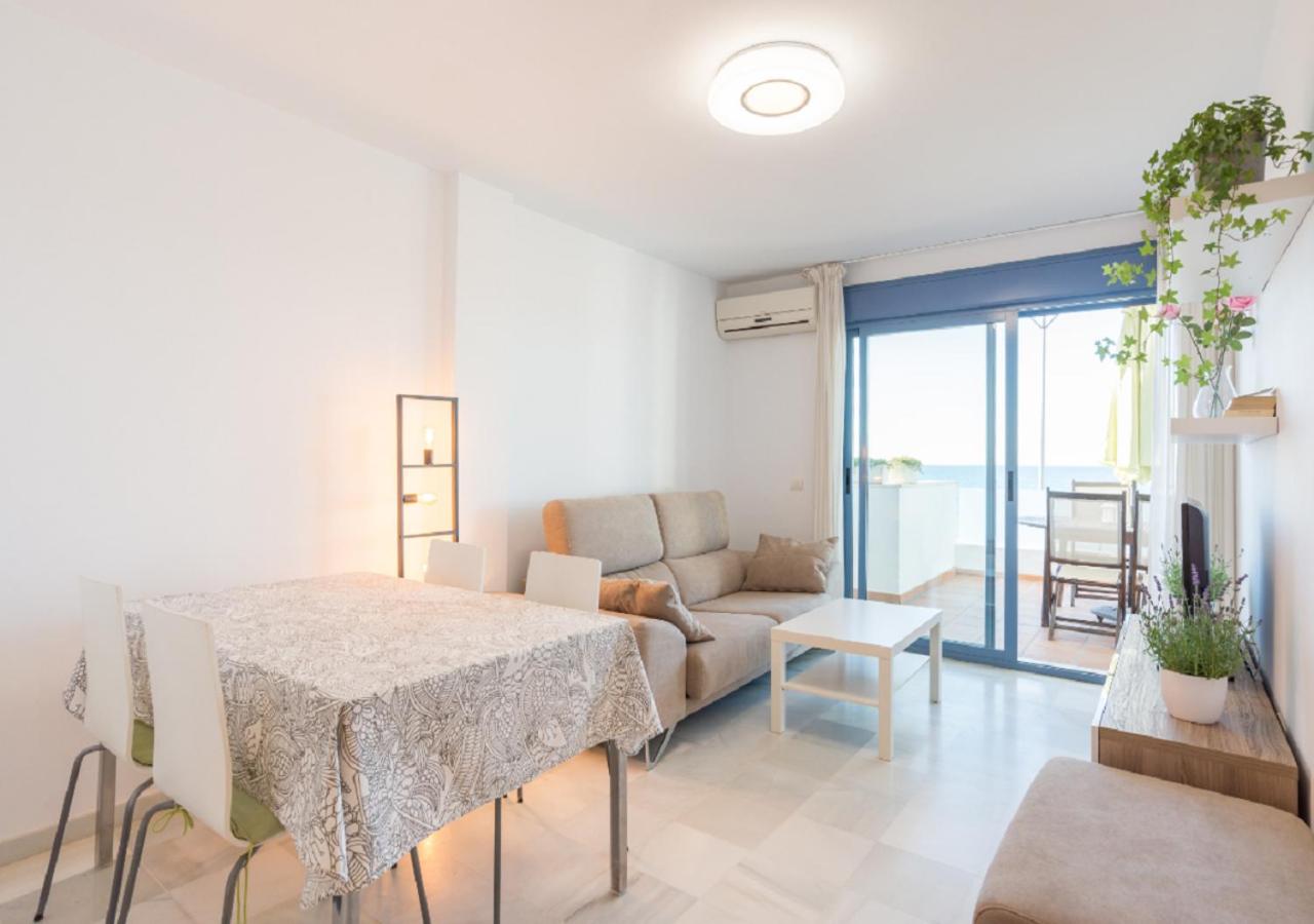Ático con Terraza y Vista al Mar