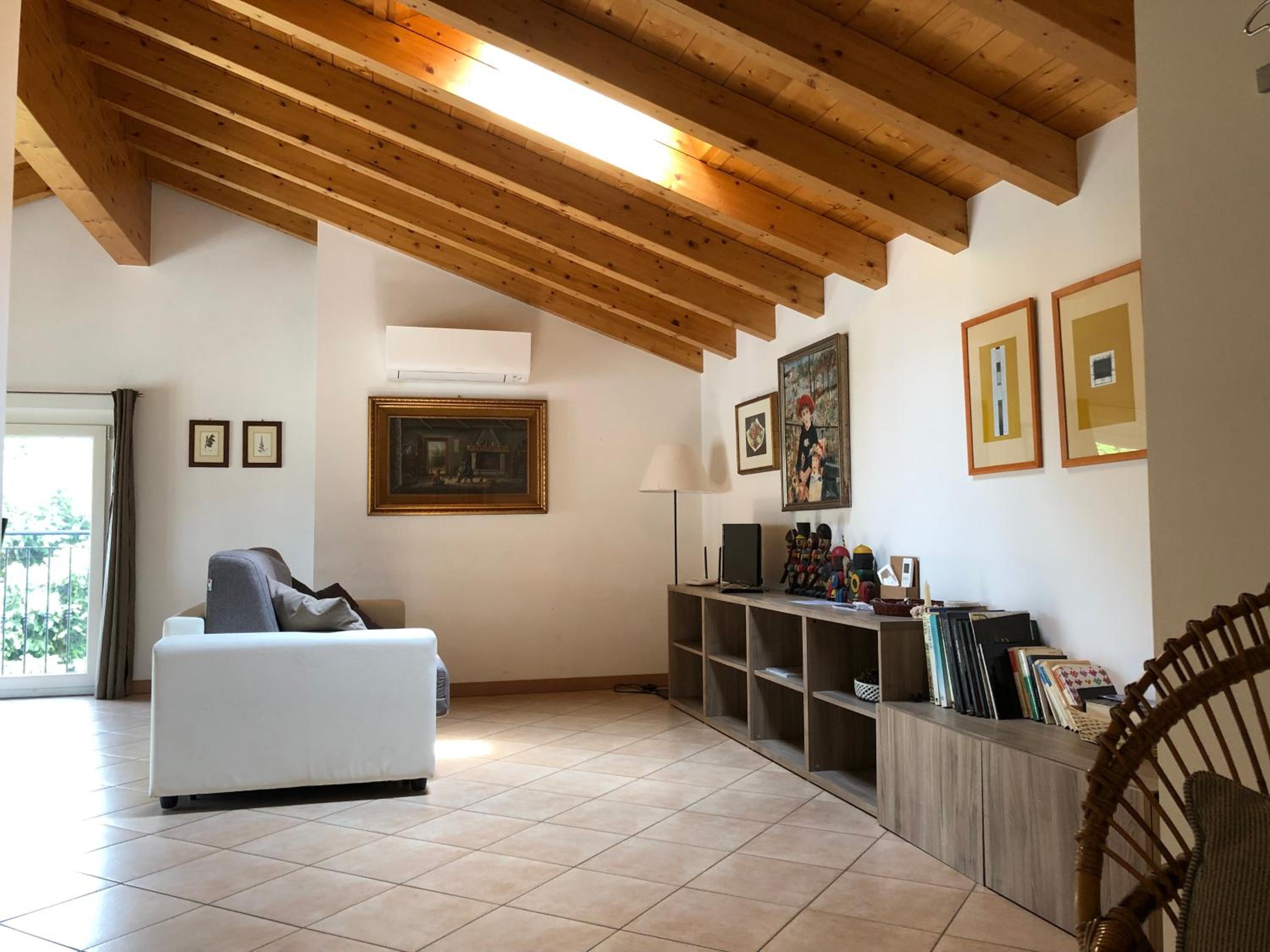 Apartment (4 Adults)