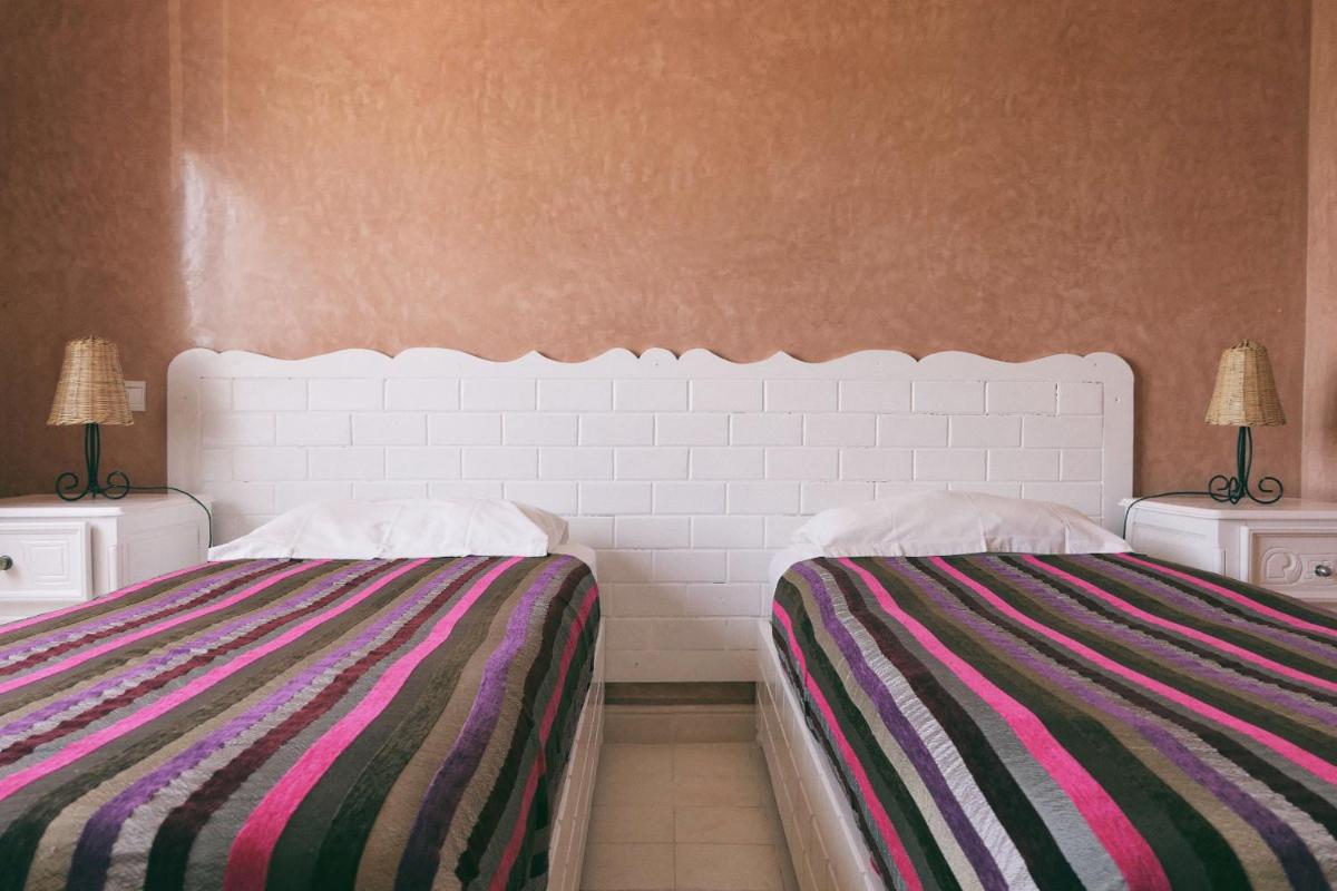 Twin Room with Sea View photo 1