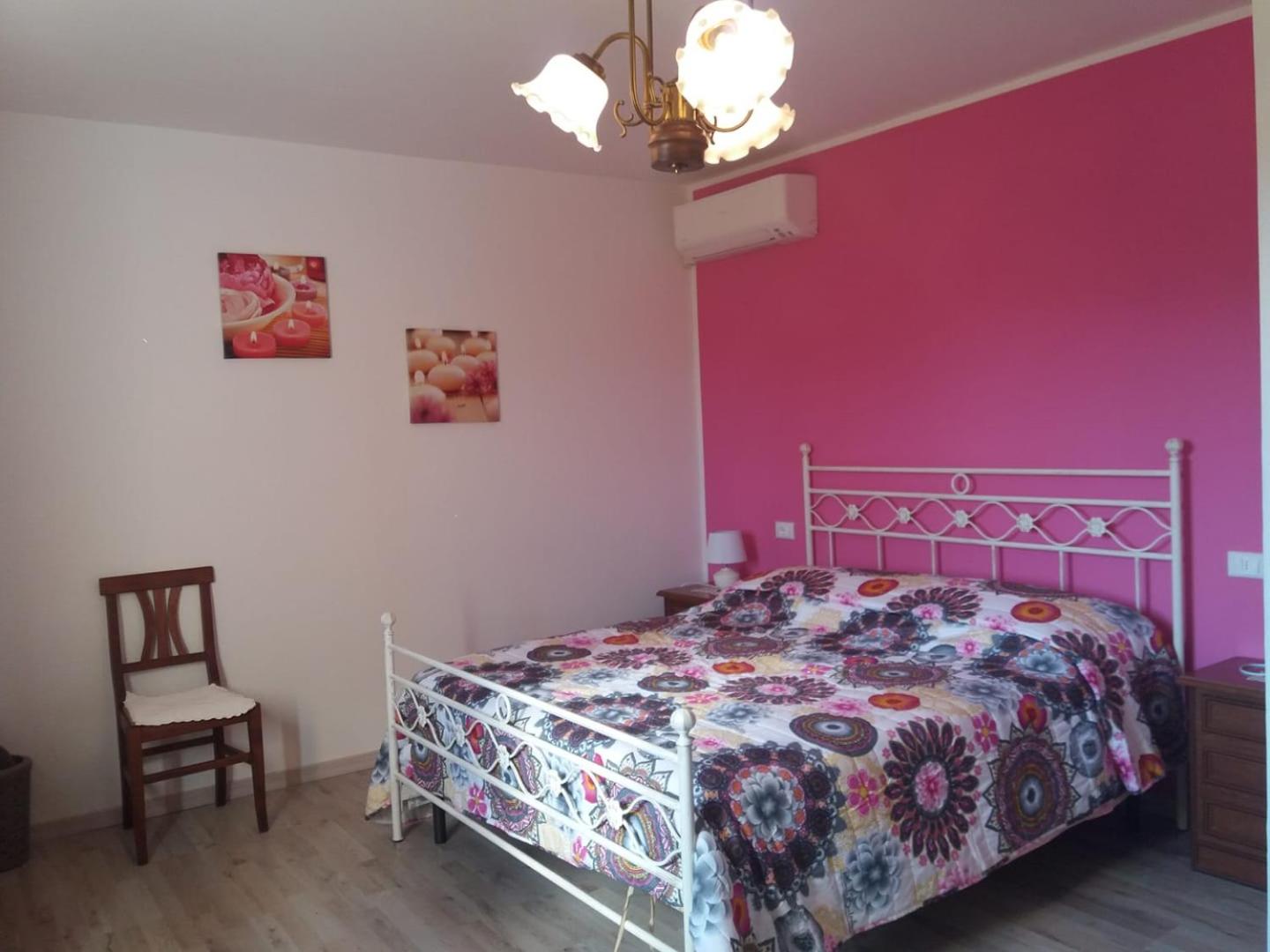 Double Room - Photo 5