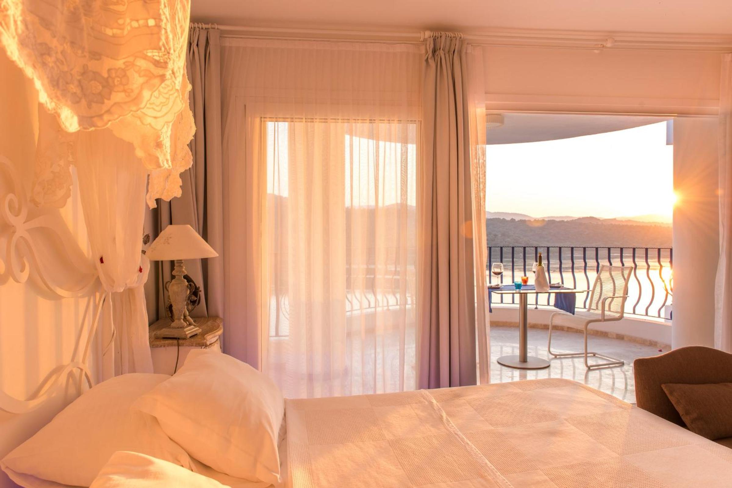 Deluxe Room photo 2