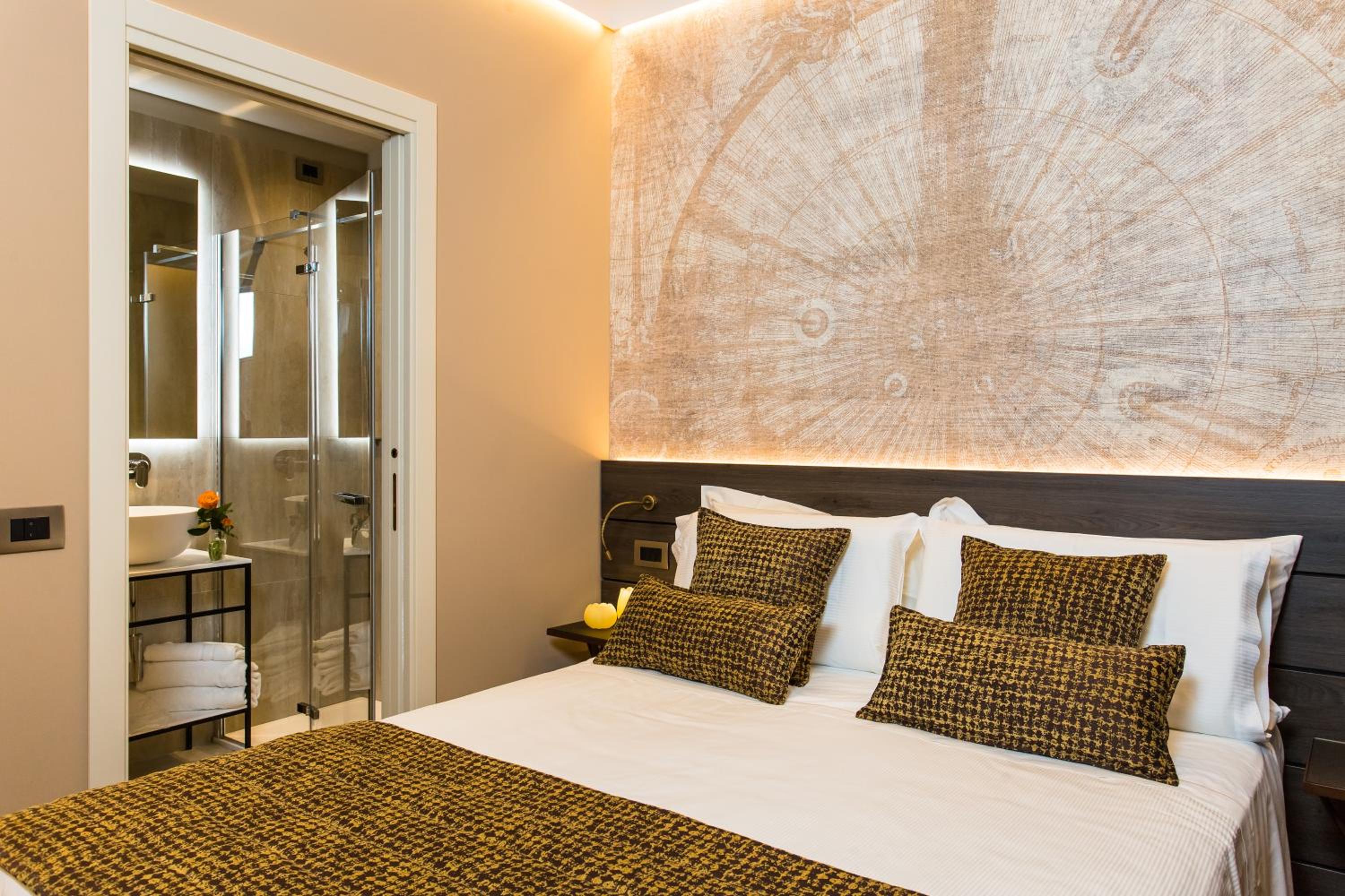 Double or Twin Room photo 2