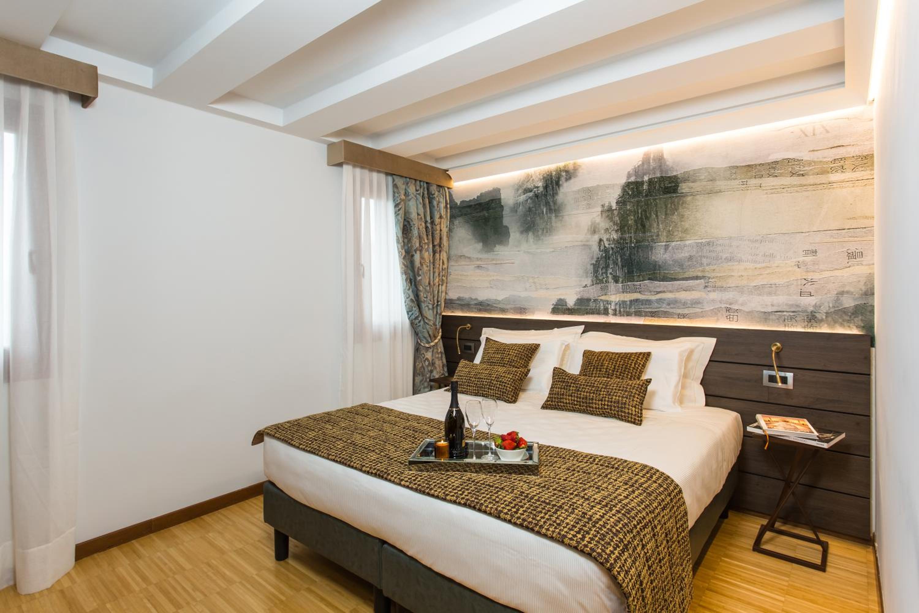 Superior Double or Twin Room photo 1