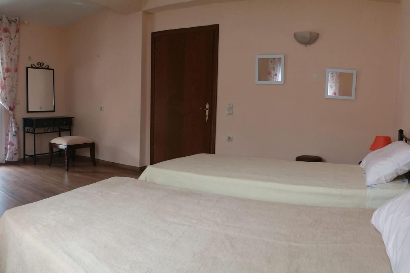 Duplex Apartment photo 3