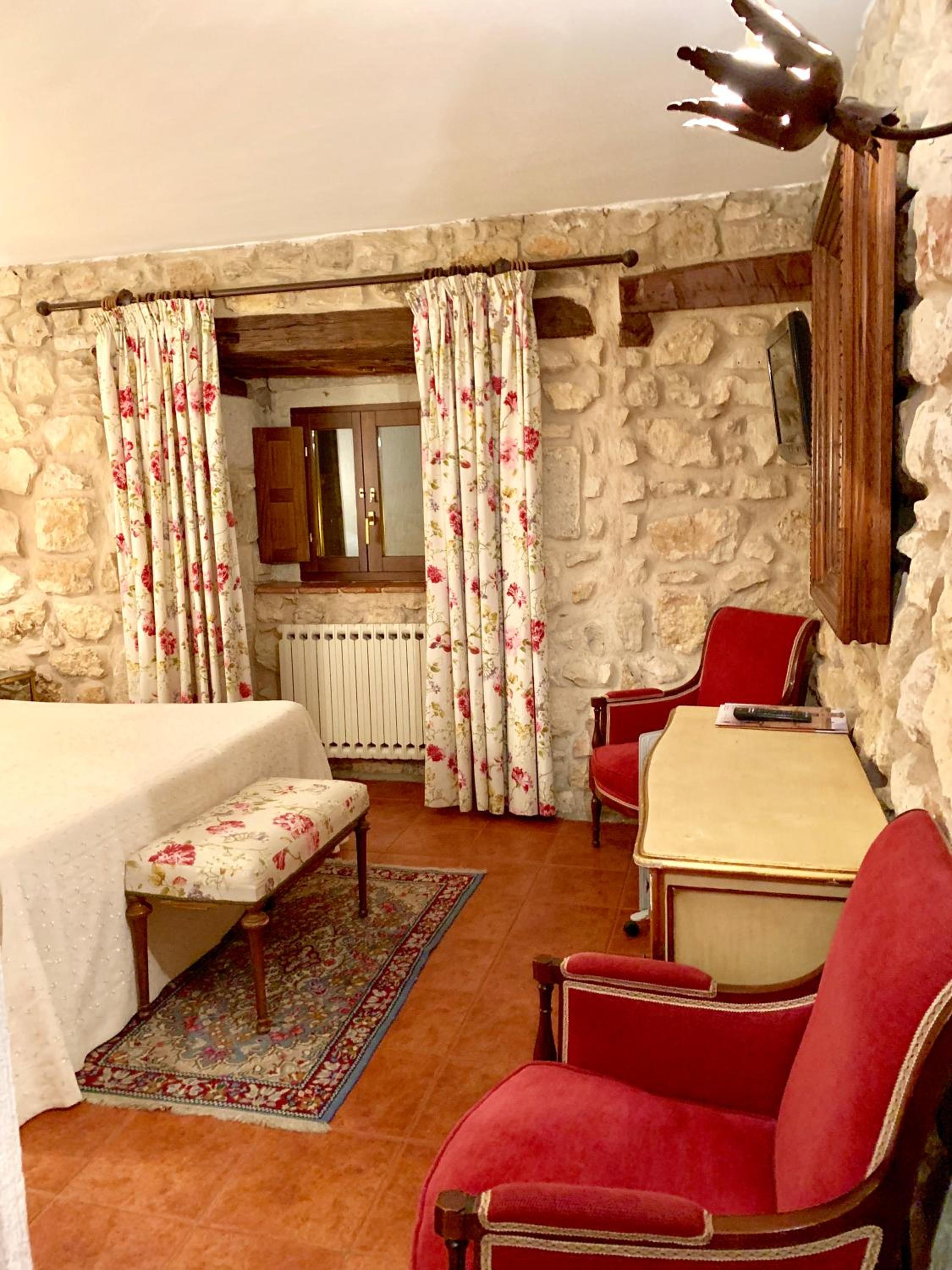 Habitación Doble Estándar o con Dos Camas Individuales.