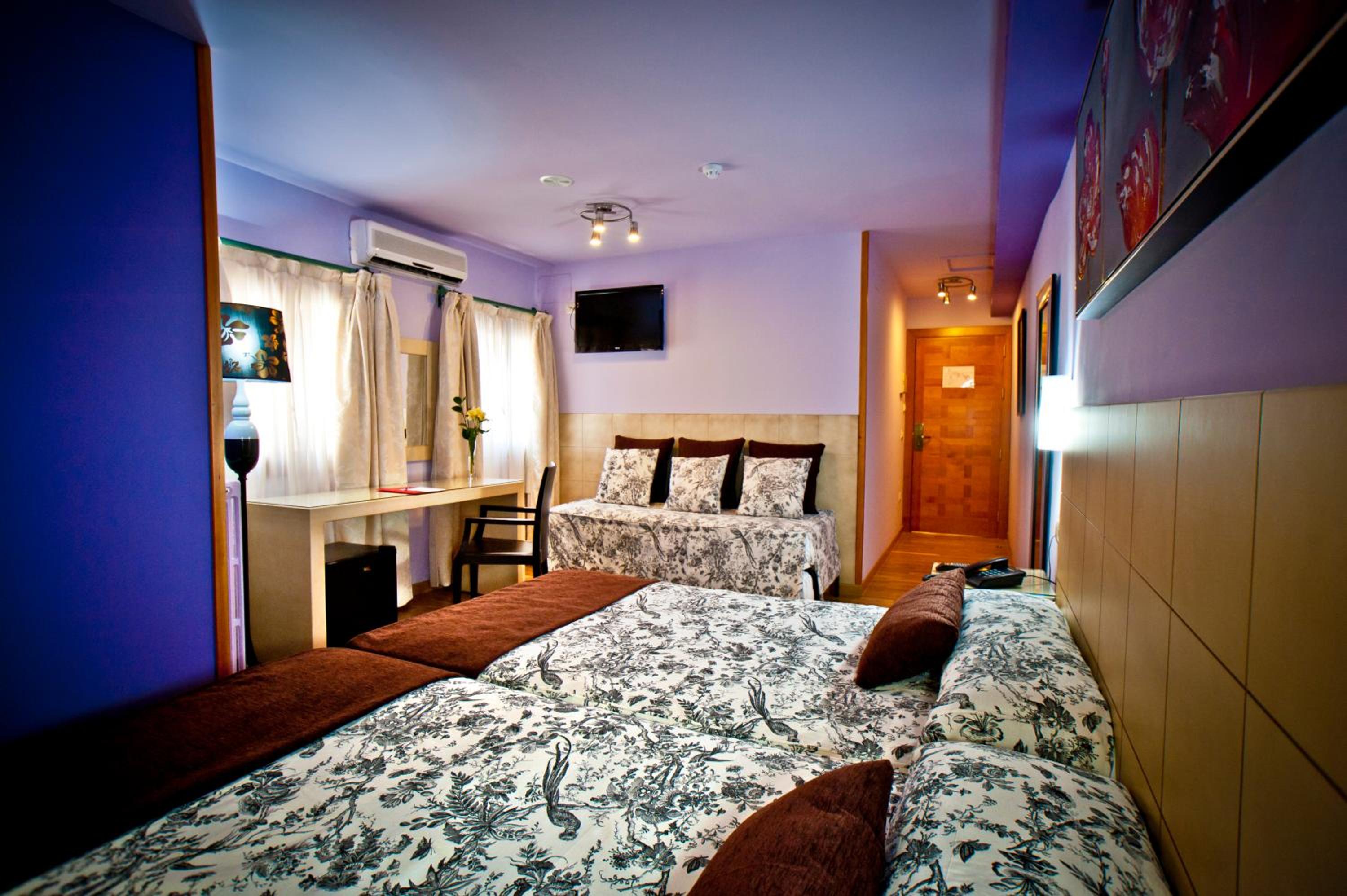 Triple Room photo 2