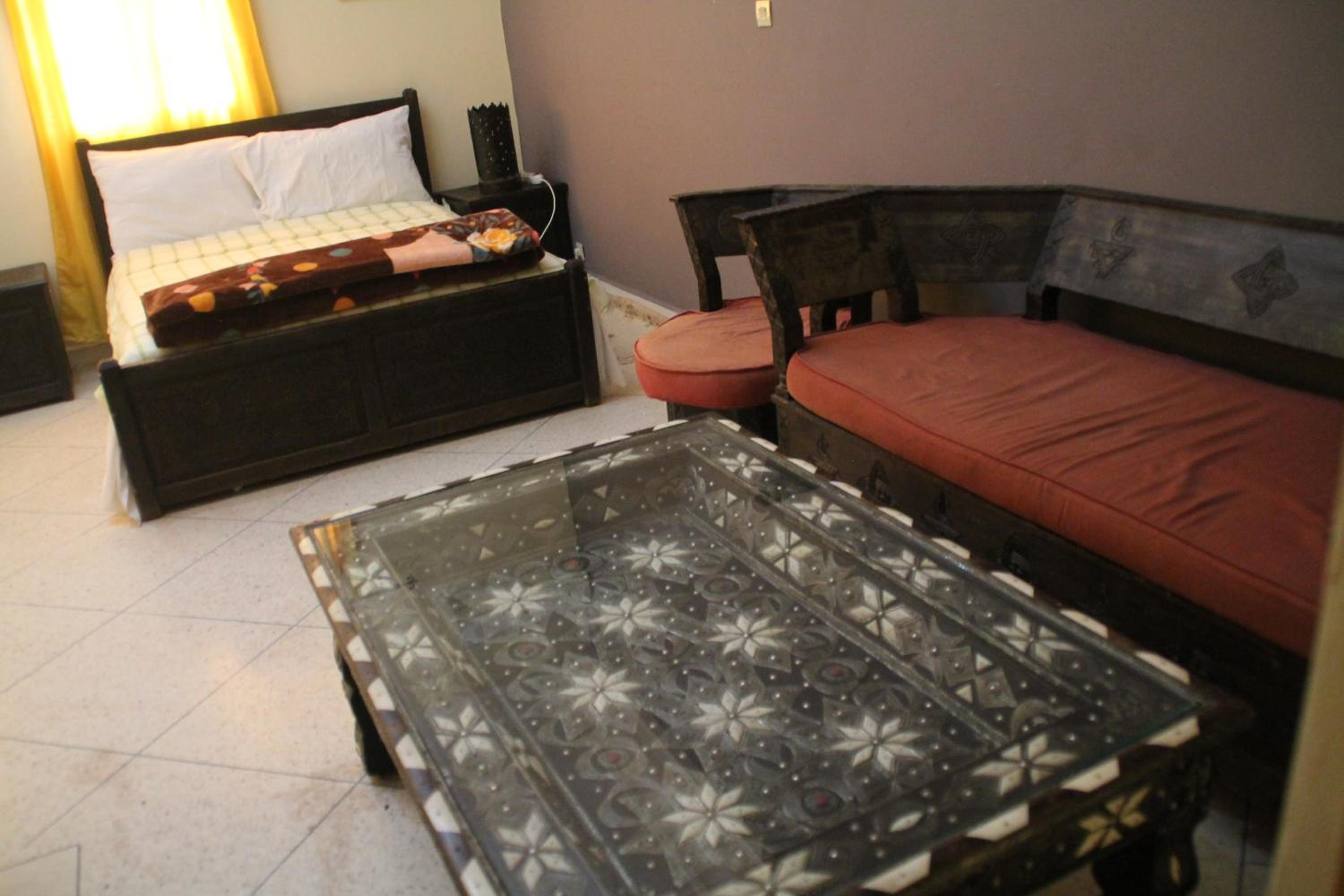 Deluxe Room (2 Adults + 1 Child) photo 3