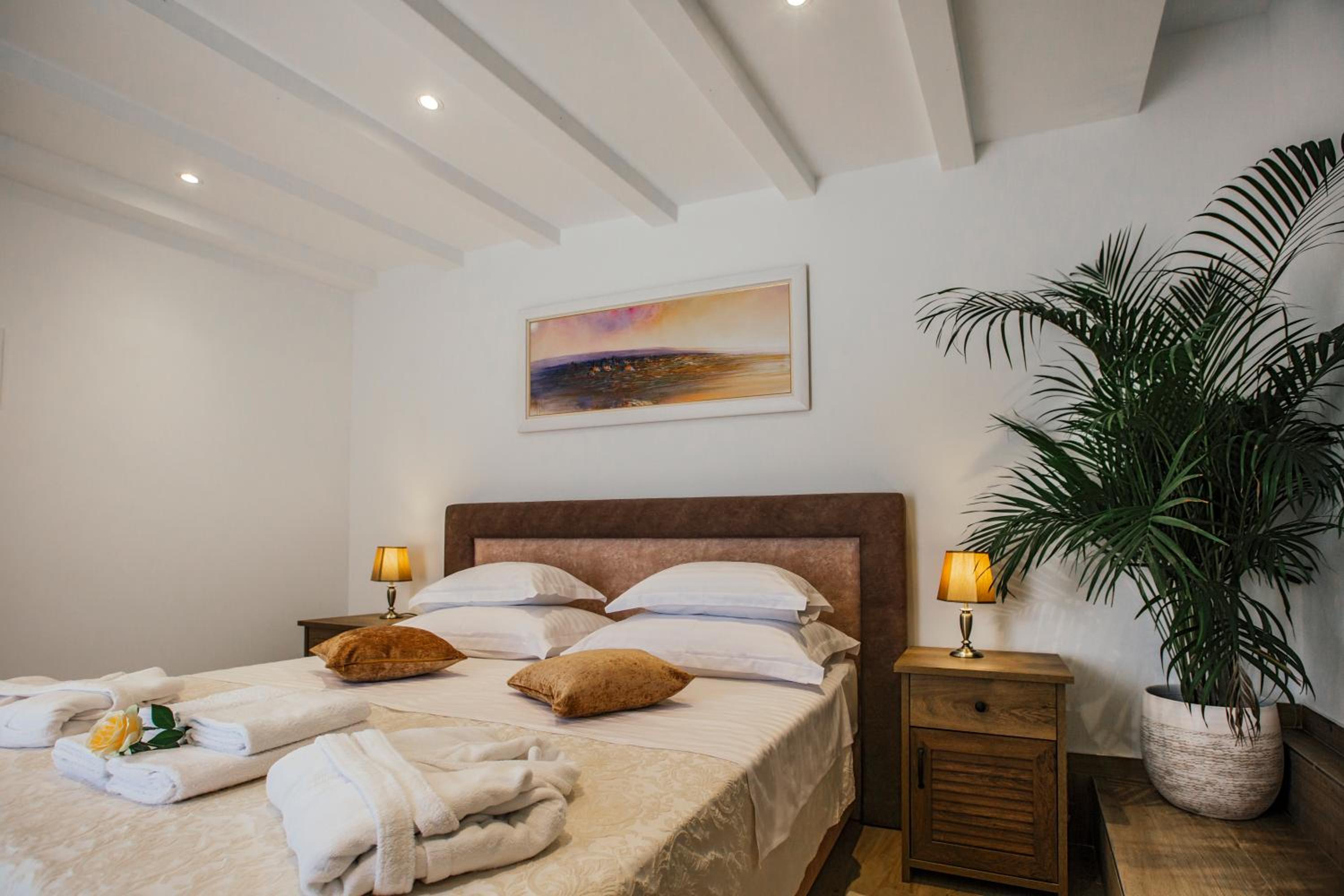 Deluxe Double or Twin Room with Balcony photo 3