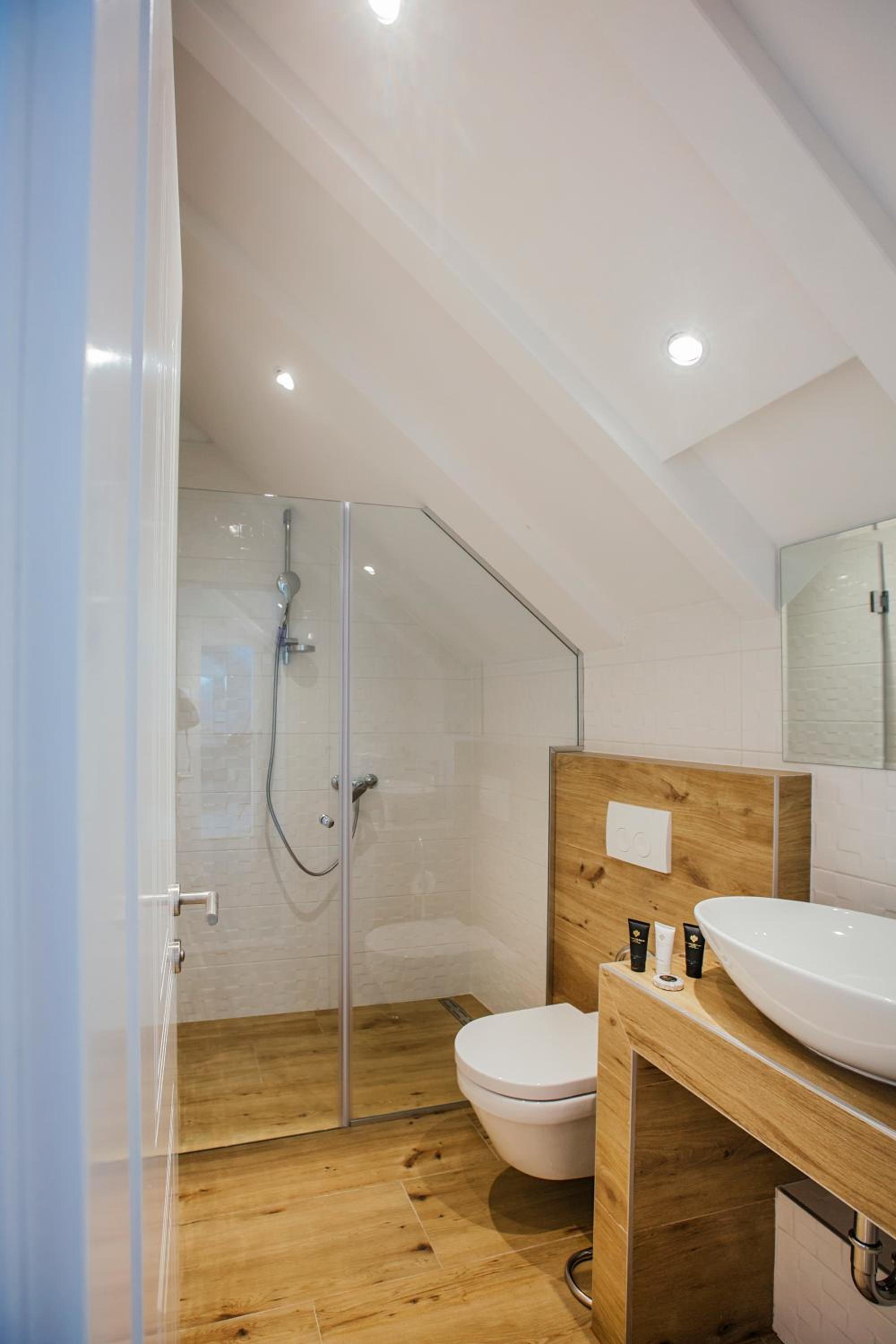 Superior Double or Twin Room with City View photo 3
