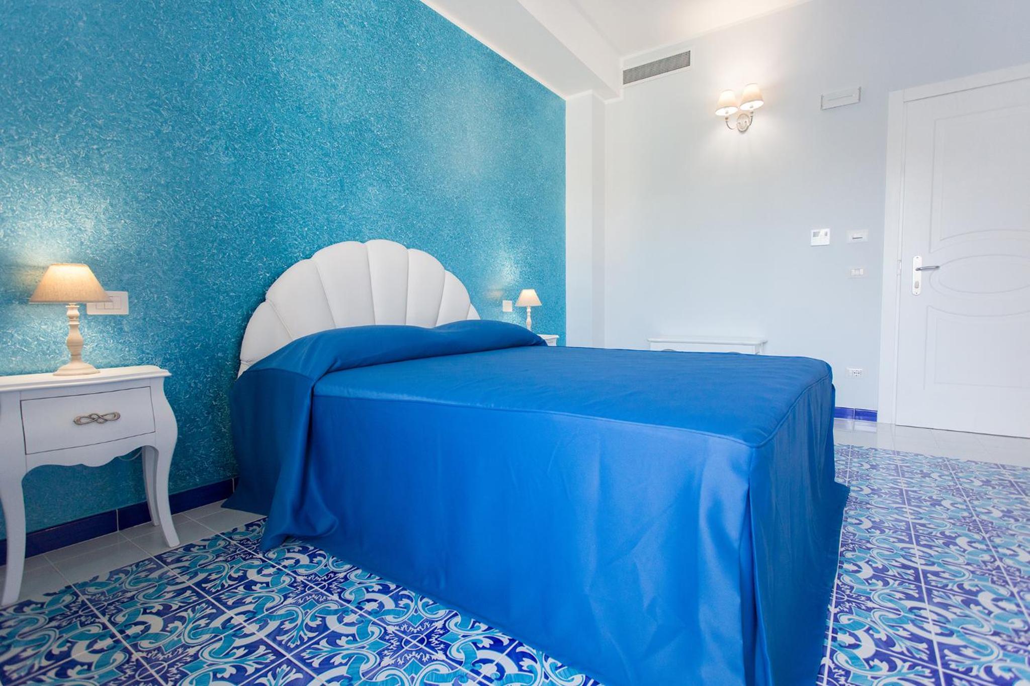 Superior Double Room - Photo 11