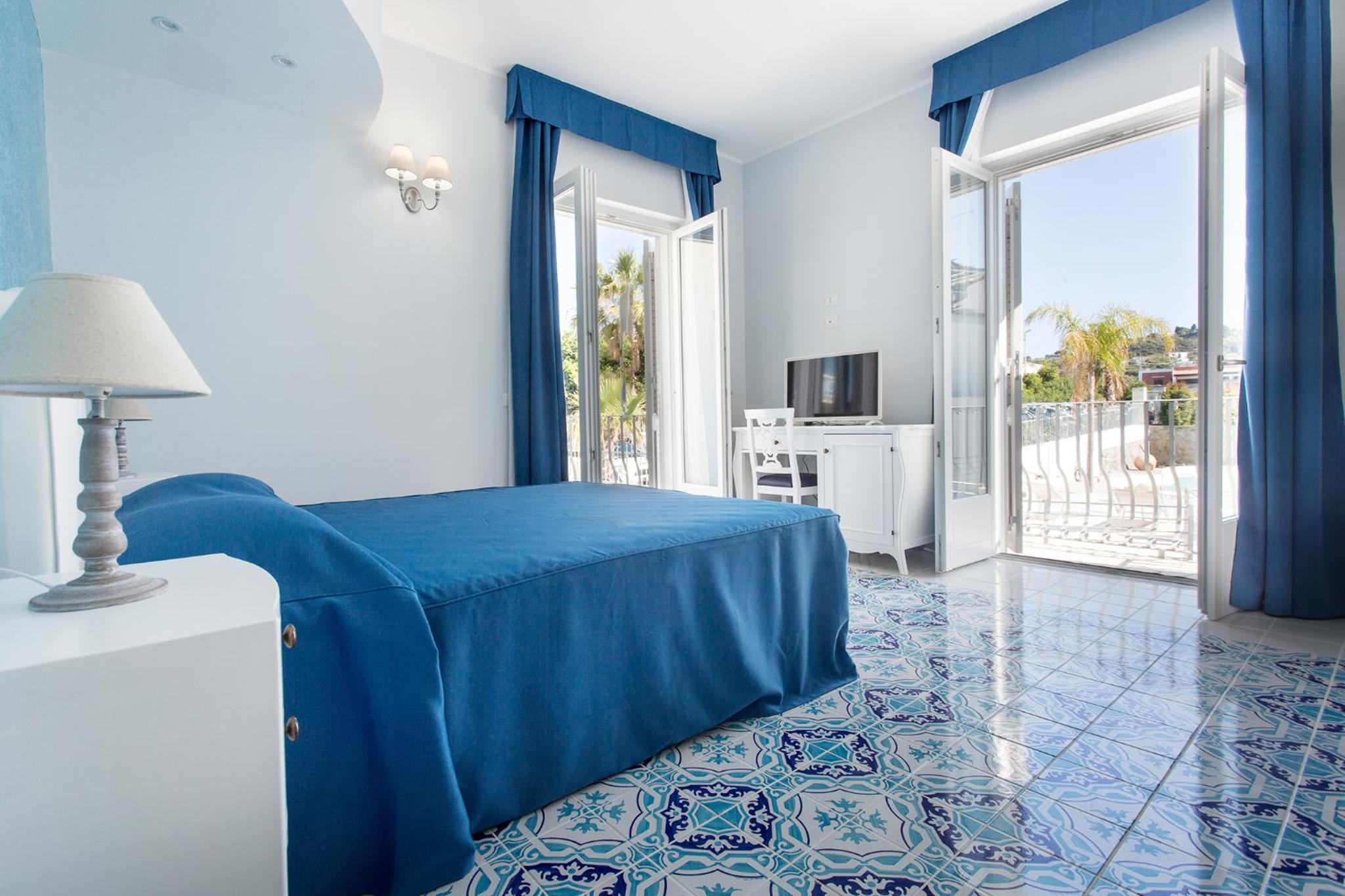 Superior Double Room - Photo 7