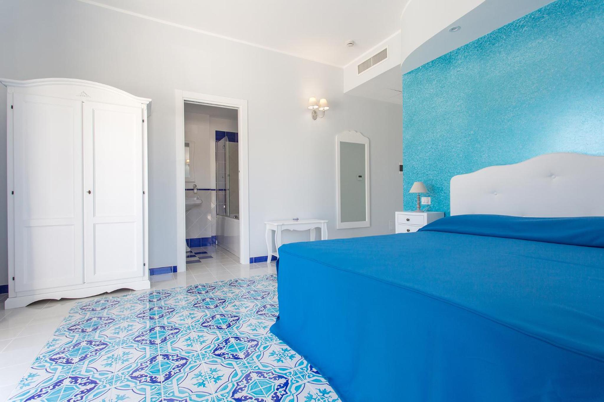 Superior Double Room - Photo 4