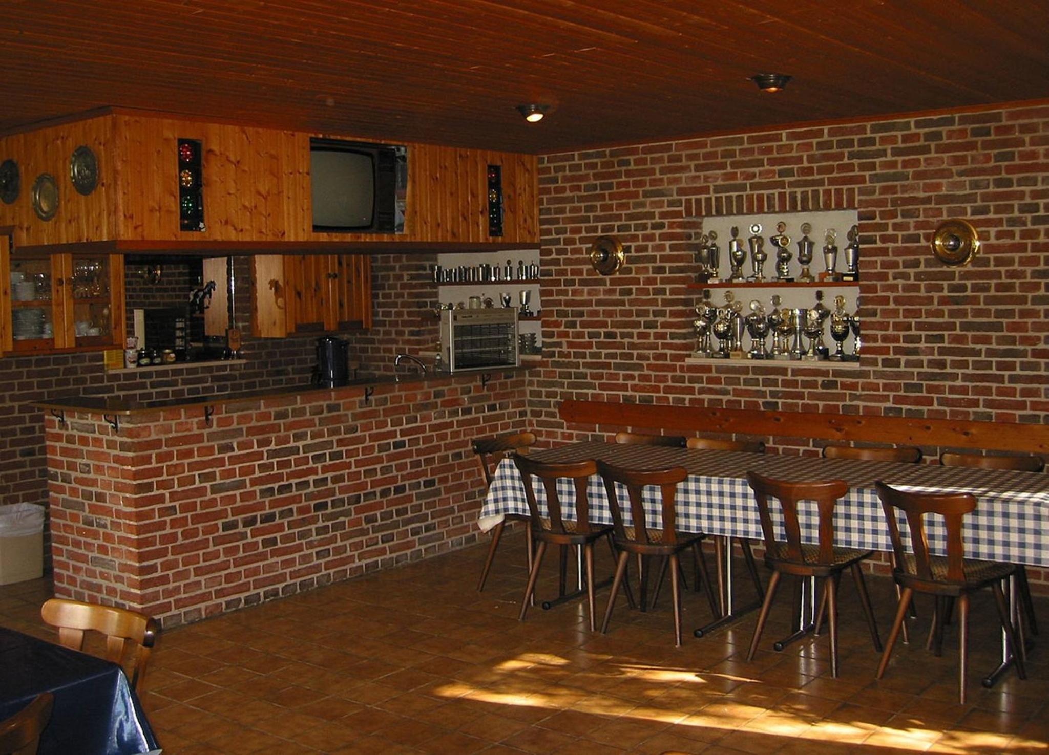 Apartment First Floor - Photo 15