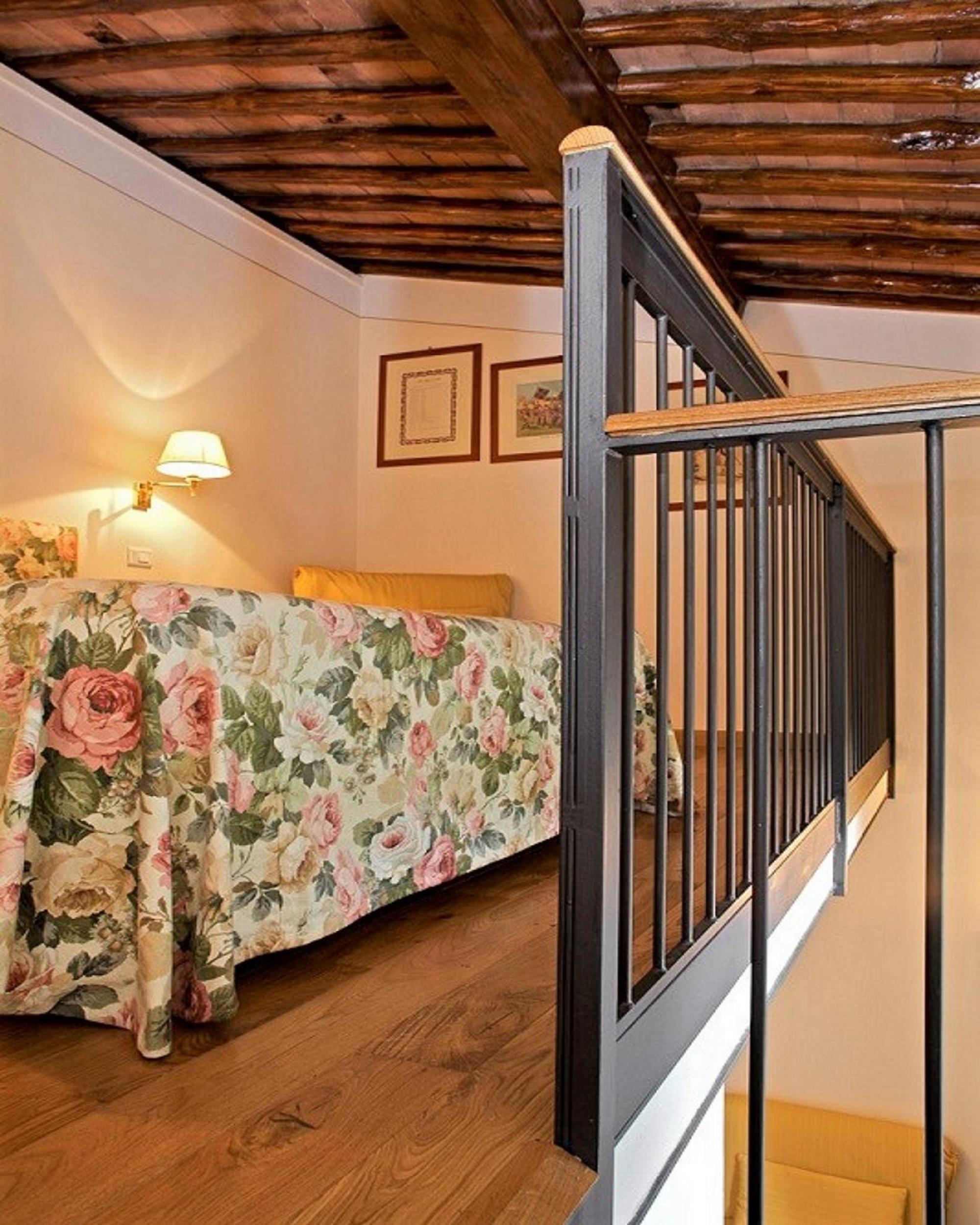 Triple Room - Photo 5