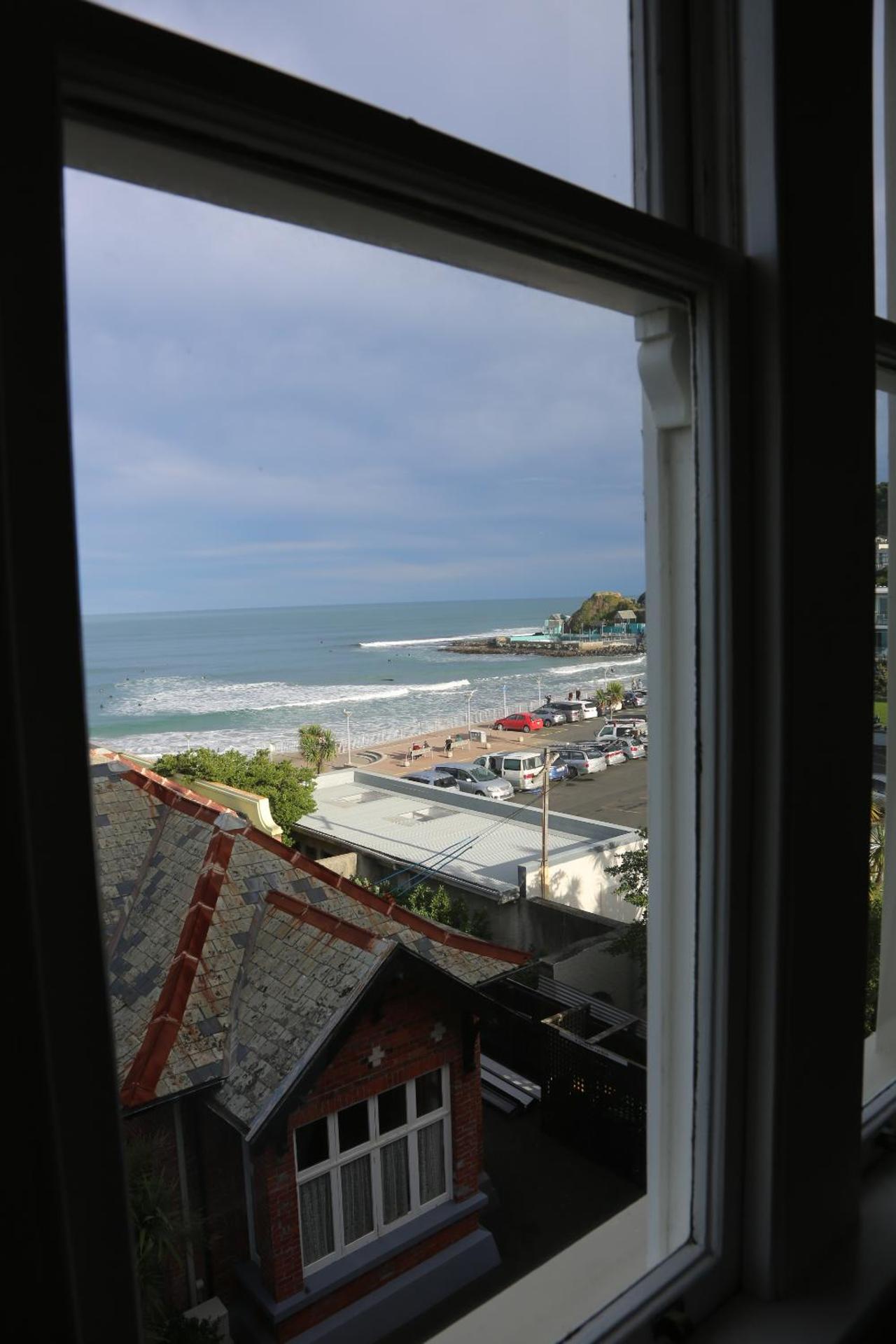 One-Bedroom Apartment With Sea View photo 3