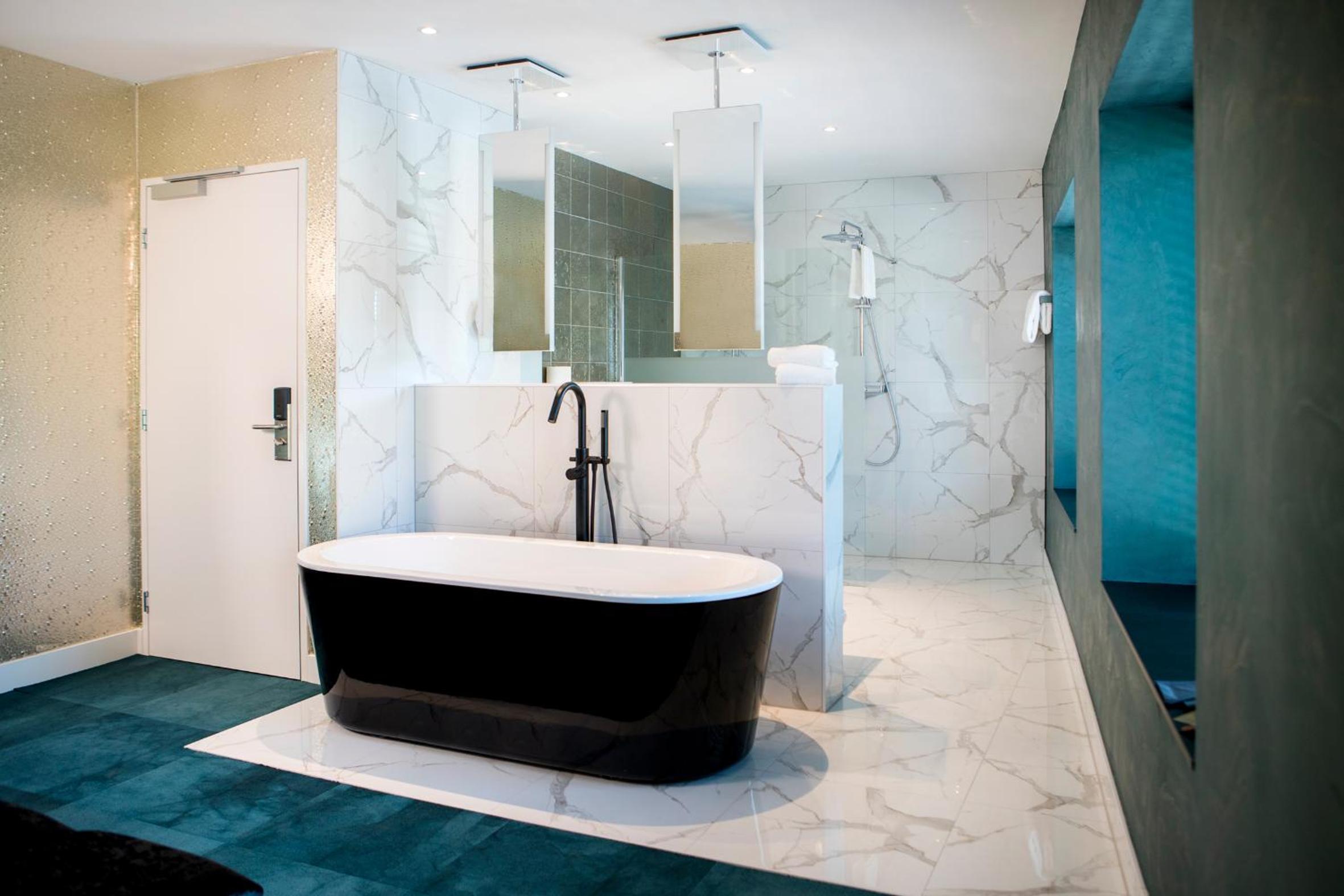 Executive Suite photo 2