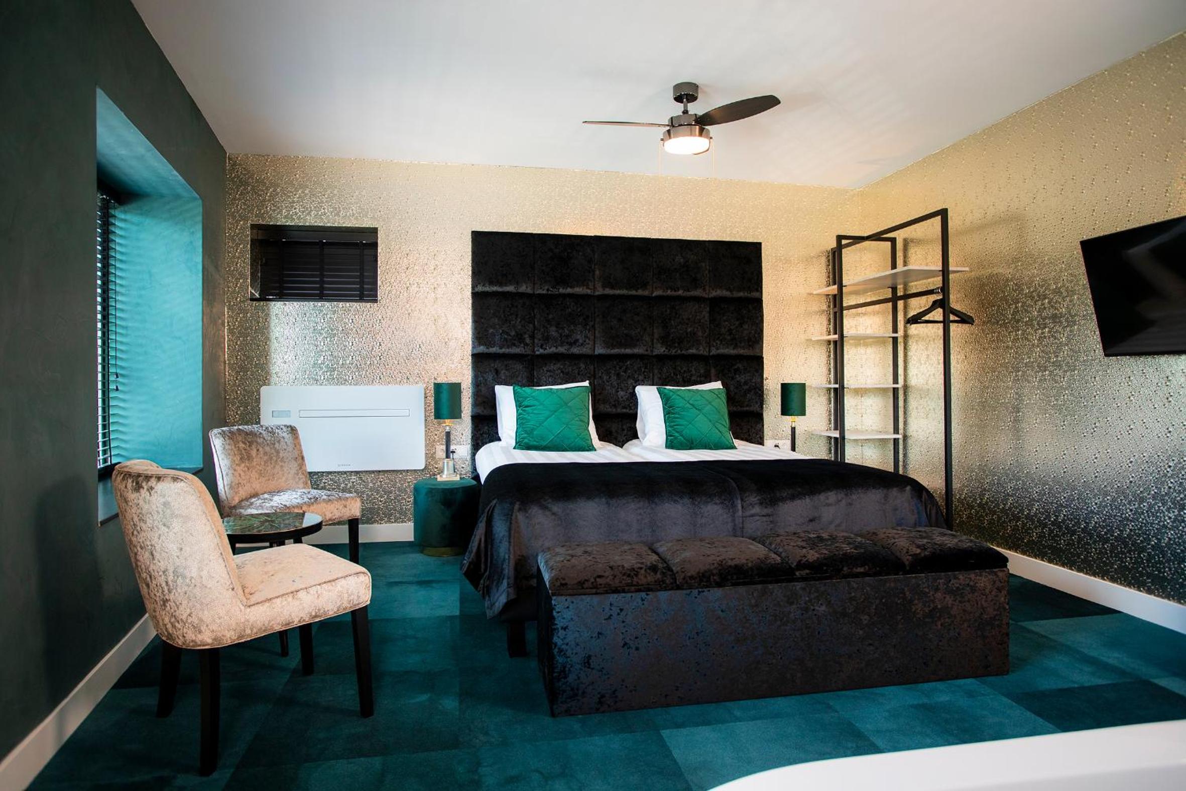 Executive Suite photo 3