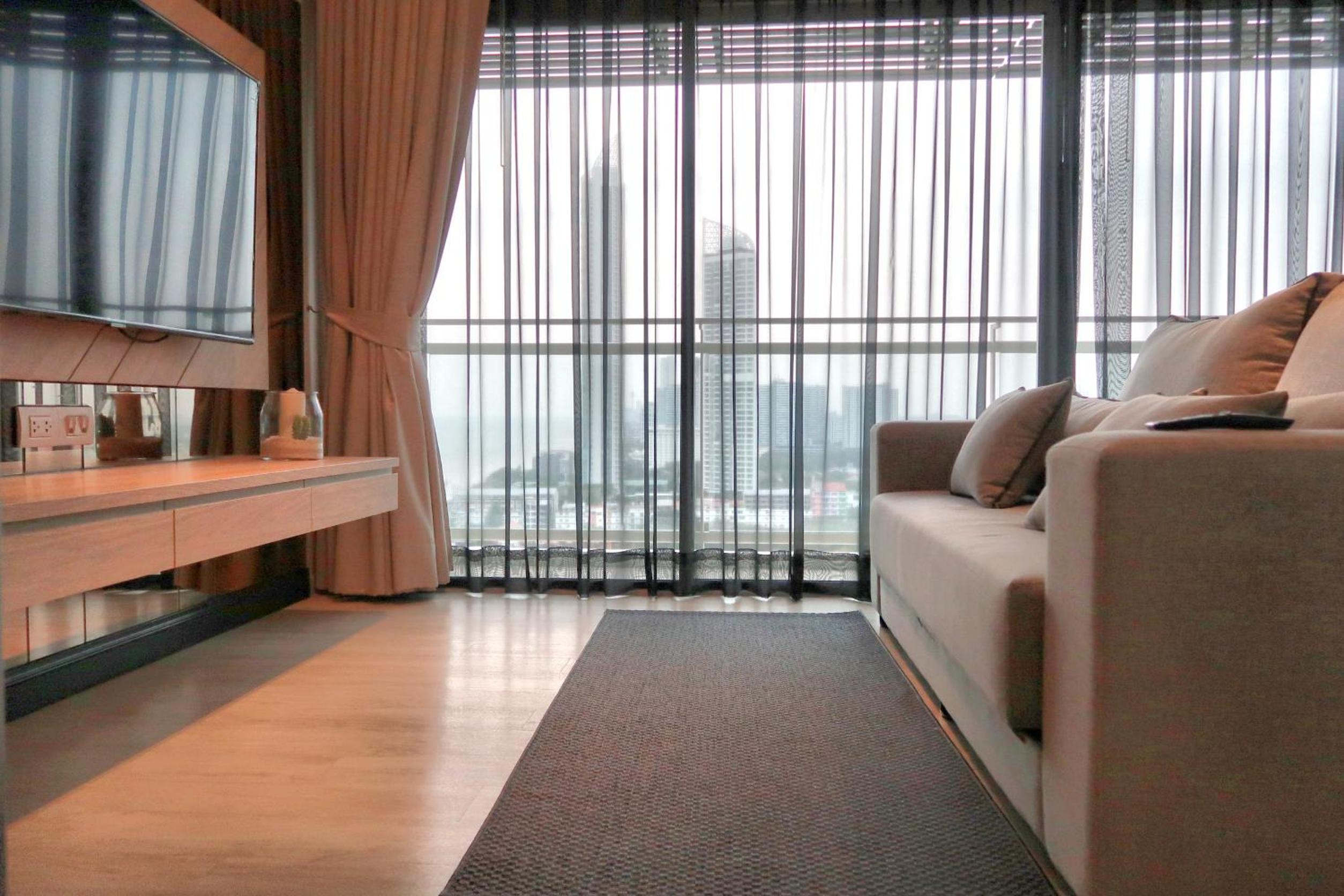 King Room with Two King Beds - Photo 16