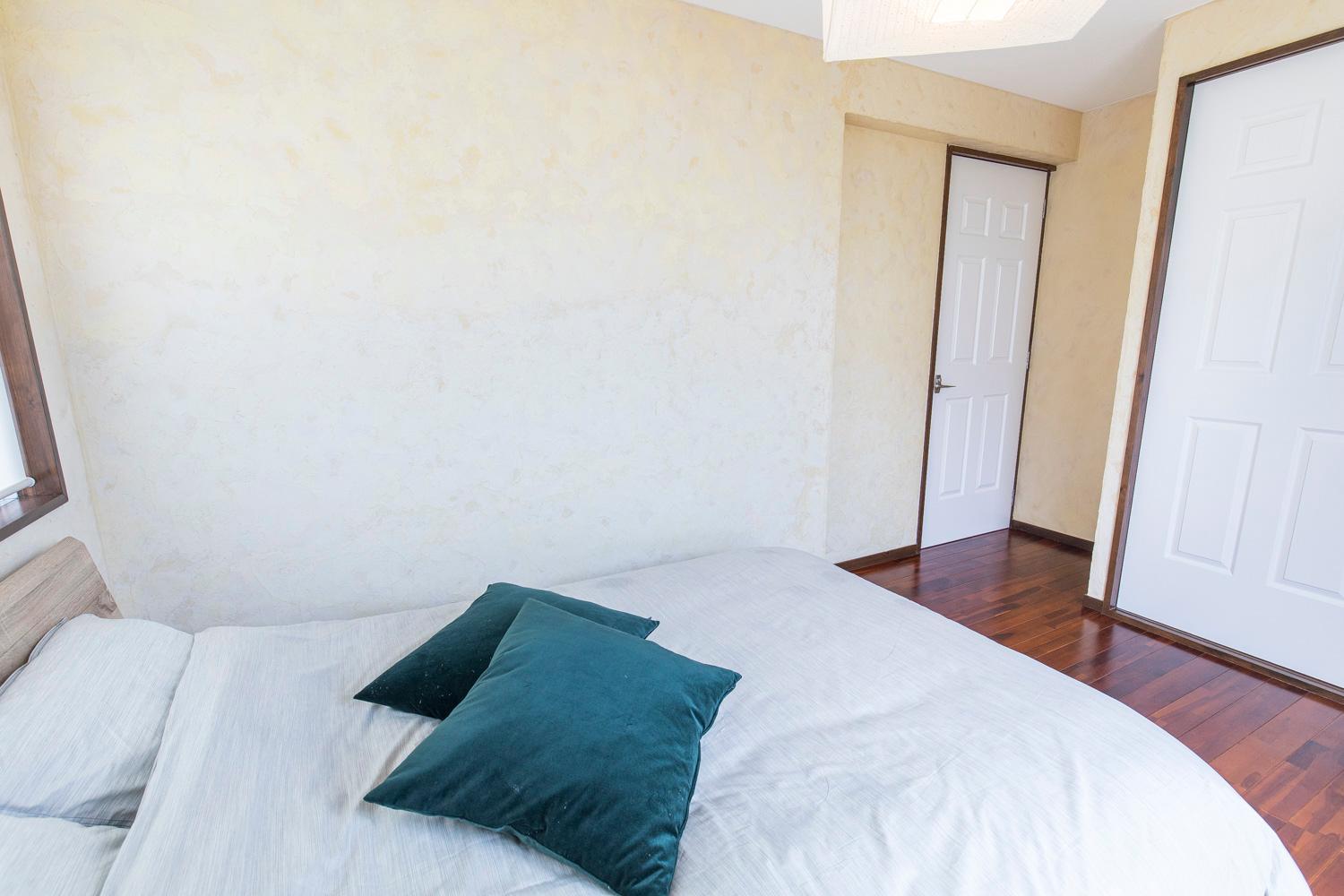 Three-Bedroom Apartment - Photo 97