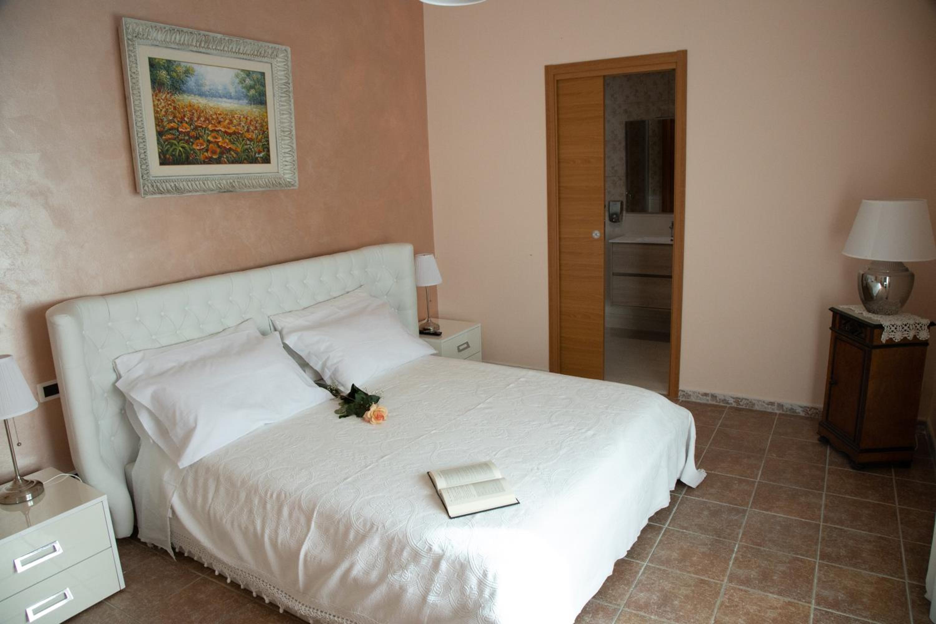 King Room with Garden View