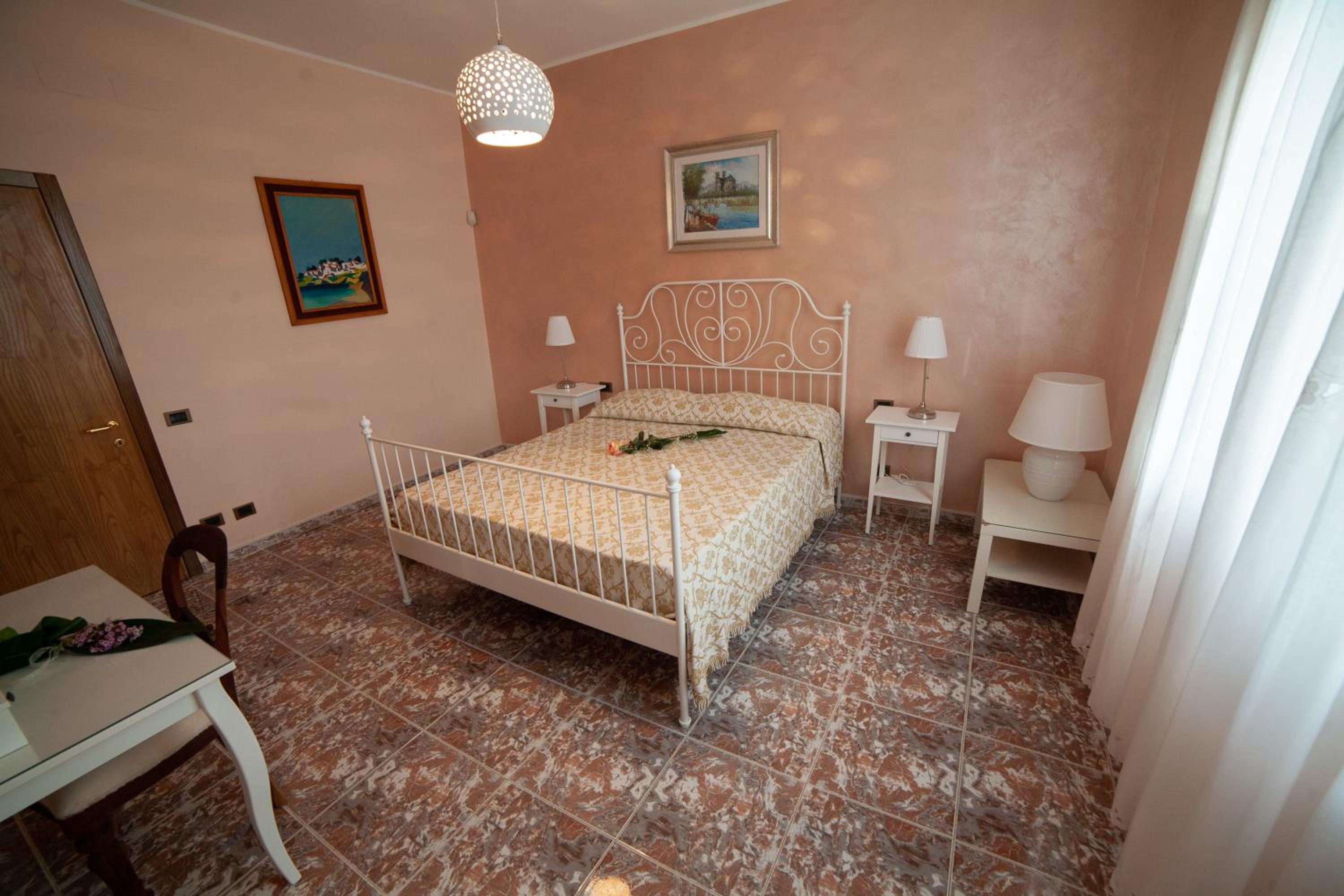 King Room with Garden View - Photo 1
