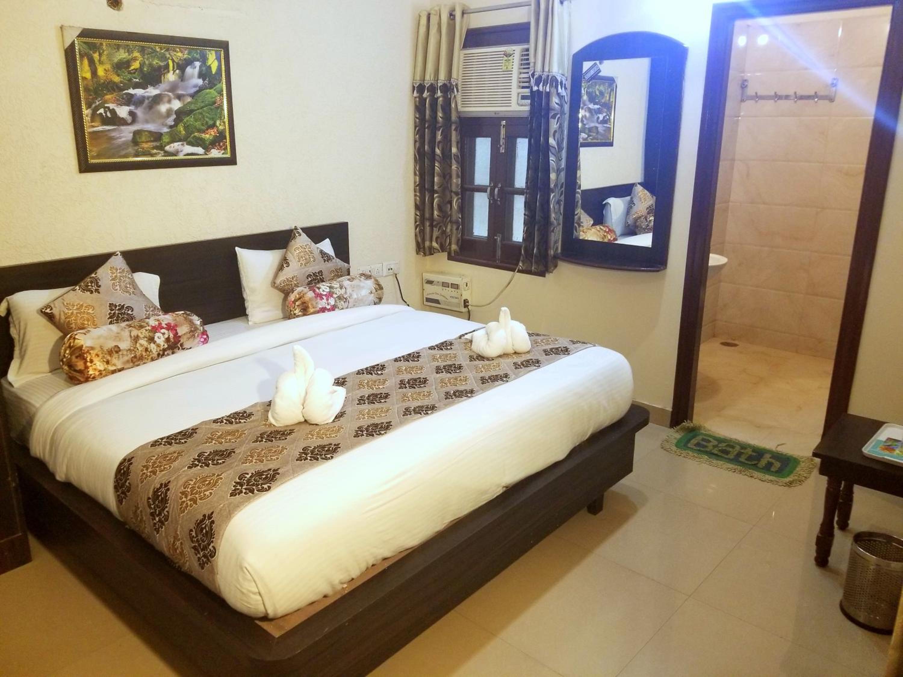 Deluxe Room - Photo 1