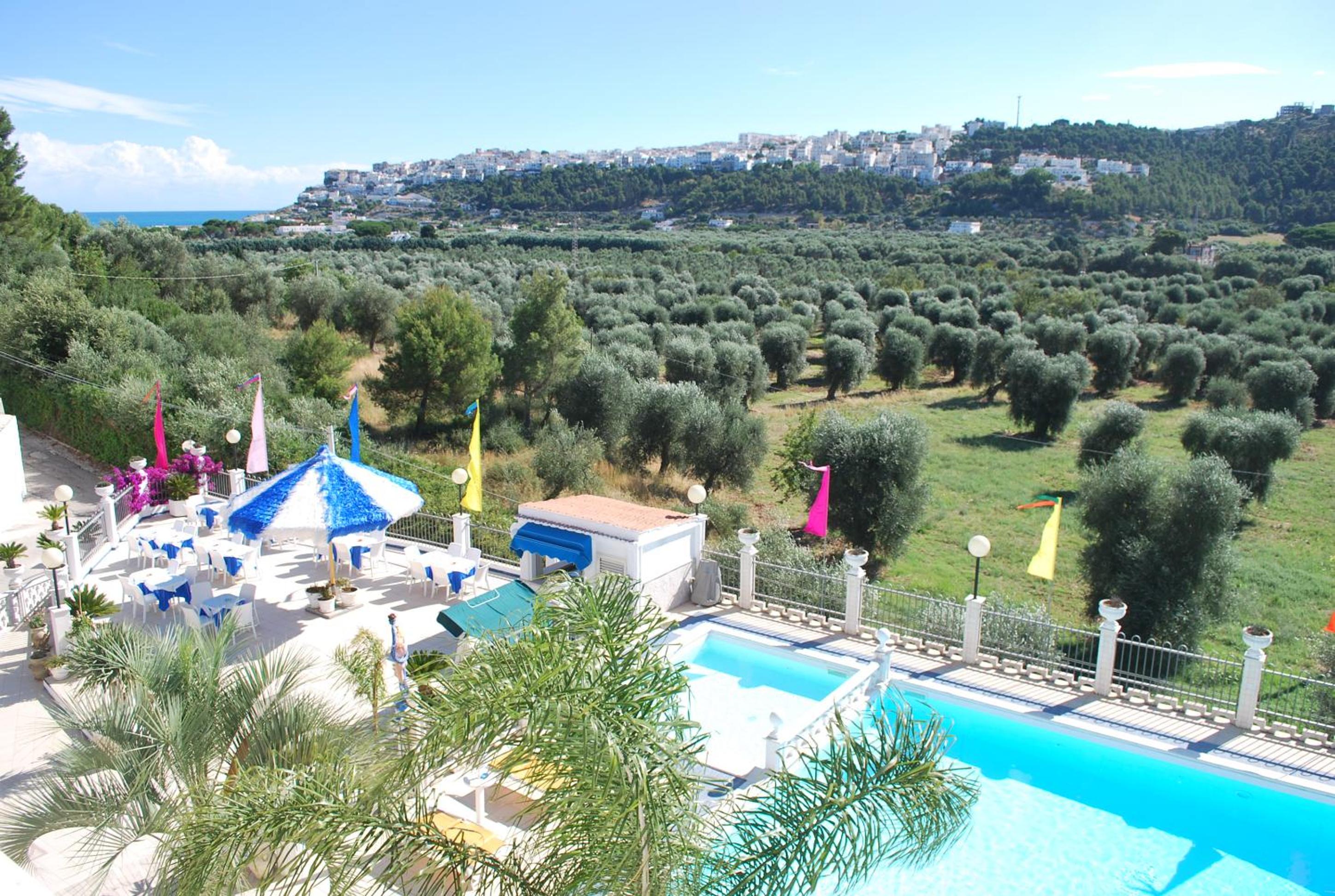 Double Room with Balcony and Sea View photo 3