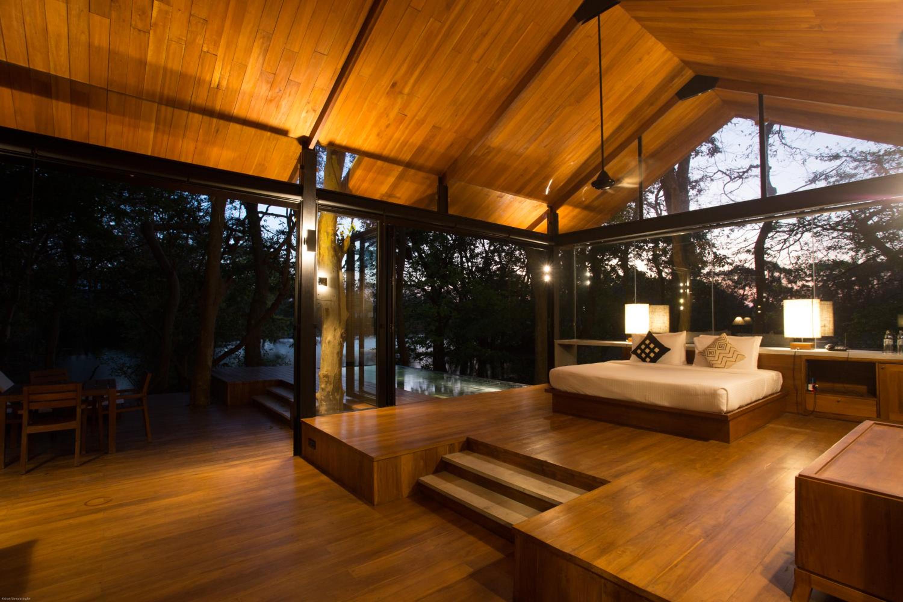 Kumbuk - Water Chalet with Plunge Pool (10% off on food)