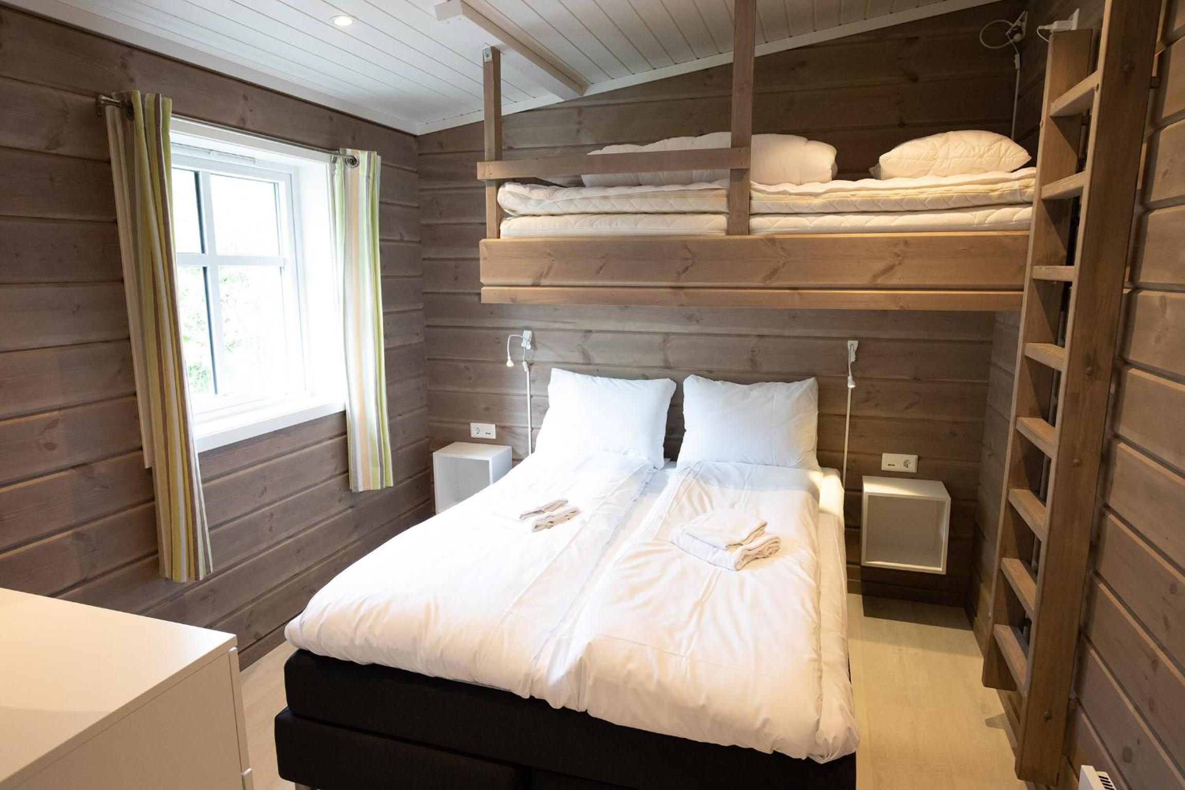 Premium Lodge with linen photo 1