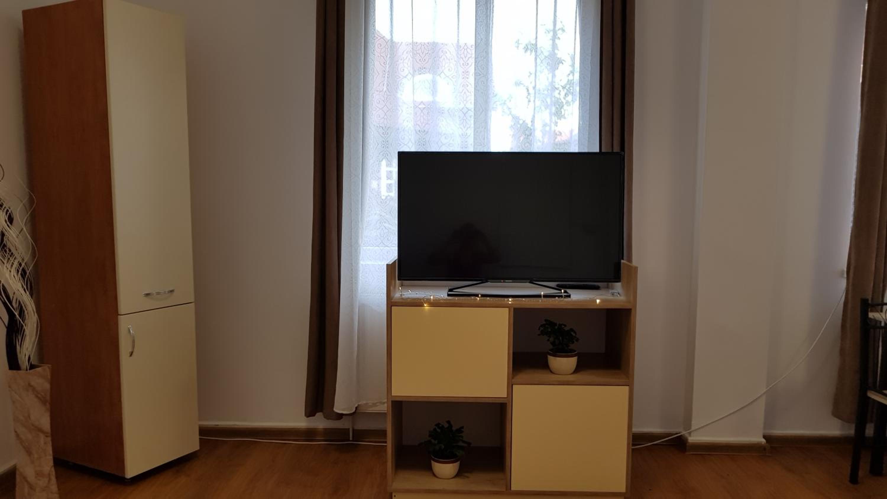 Apartment - Ground Floor photo 3