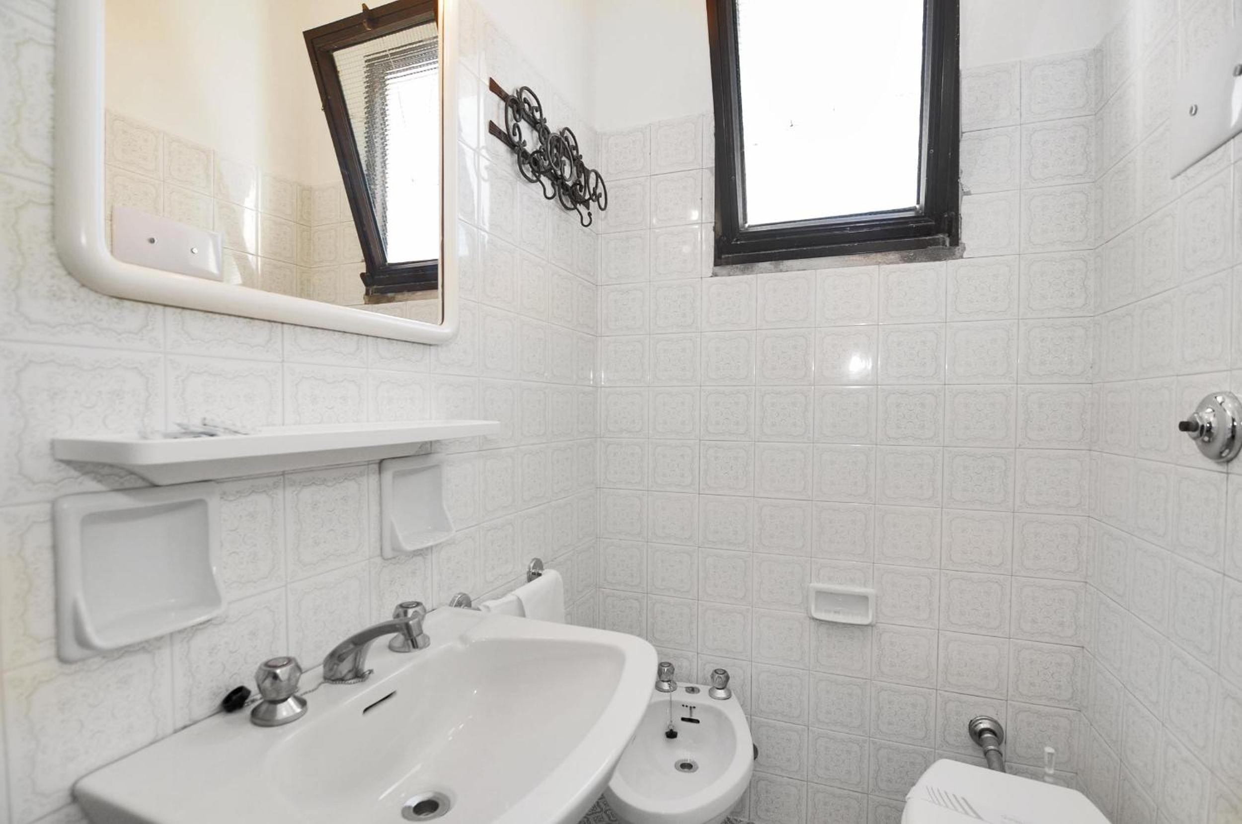 Economy Double or Twin Room - Photo 15