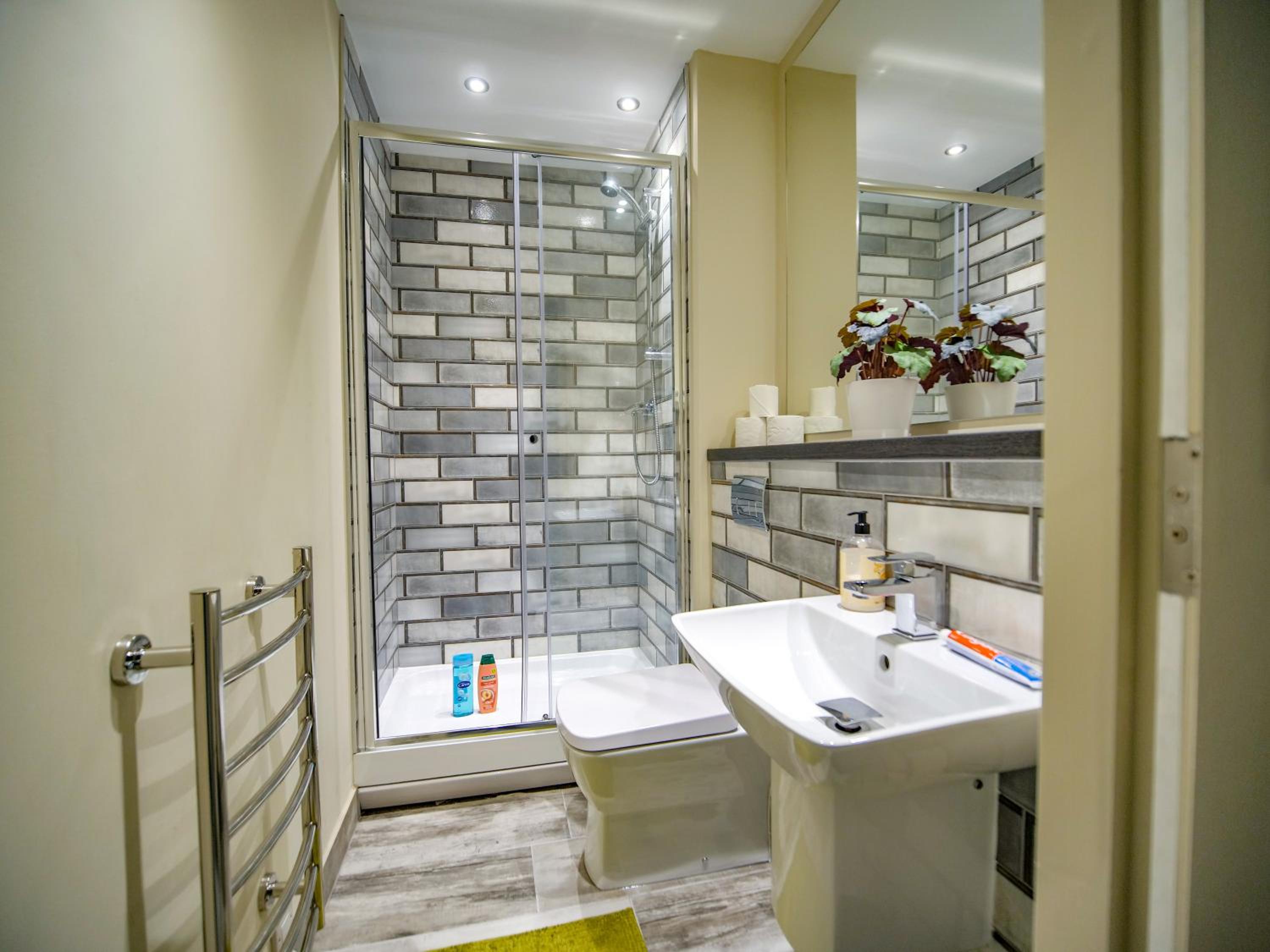Superior Apartment - Photo 2