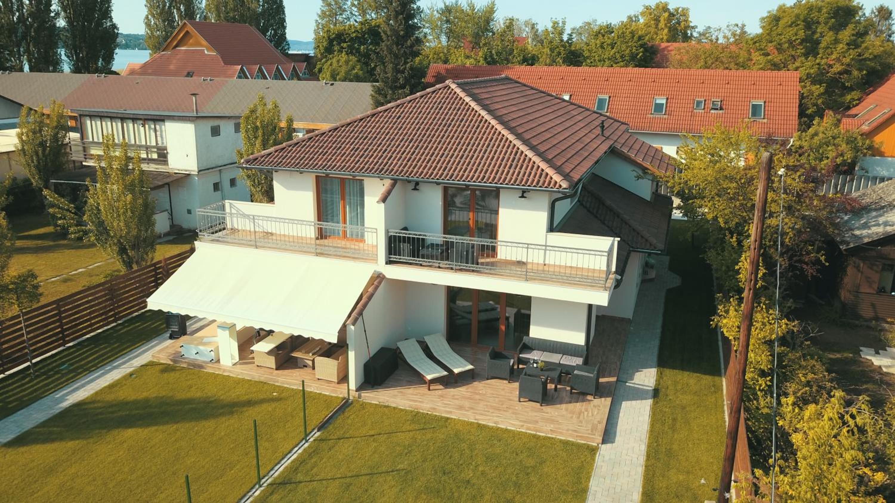 Deluxe Villa photo 1