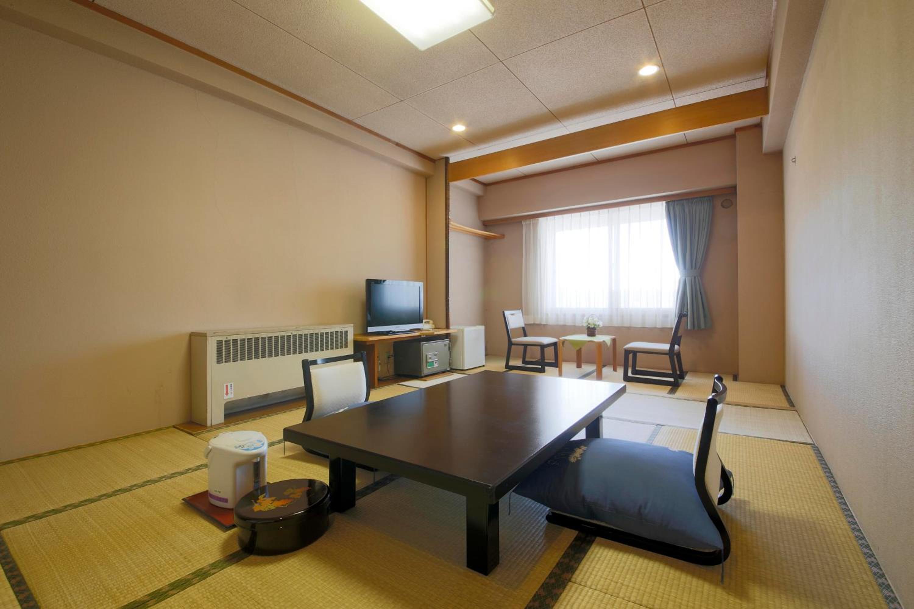 Japanese-Style Room - Photo 1