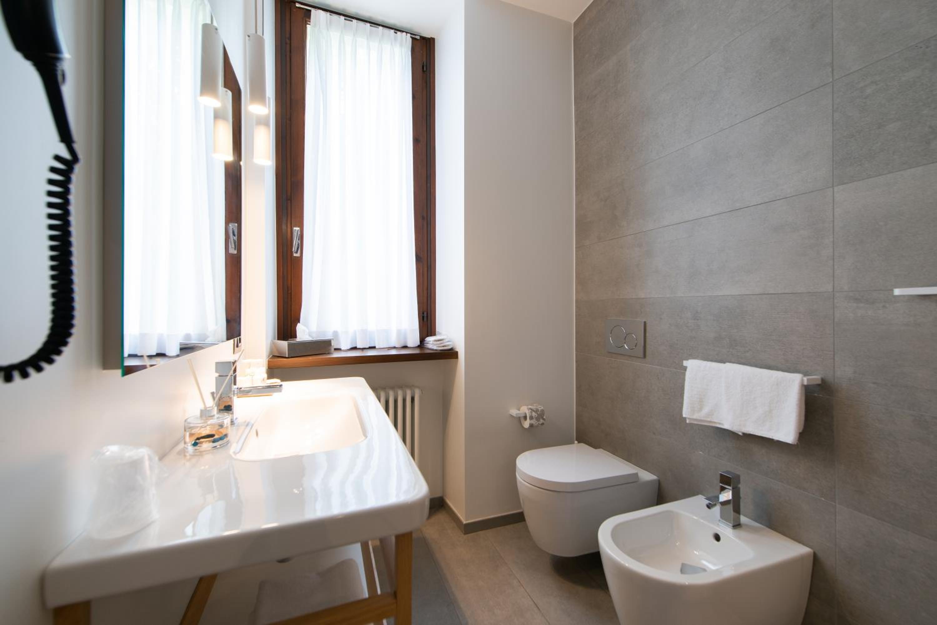 Deluxe Double Room - Photo 2