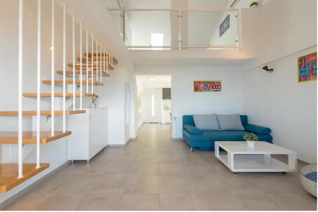 Apartment with Sea View photo 1
