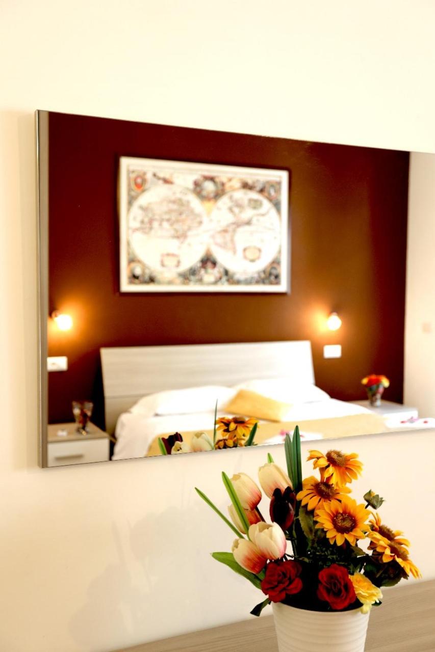 Superior Apartment photo 2