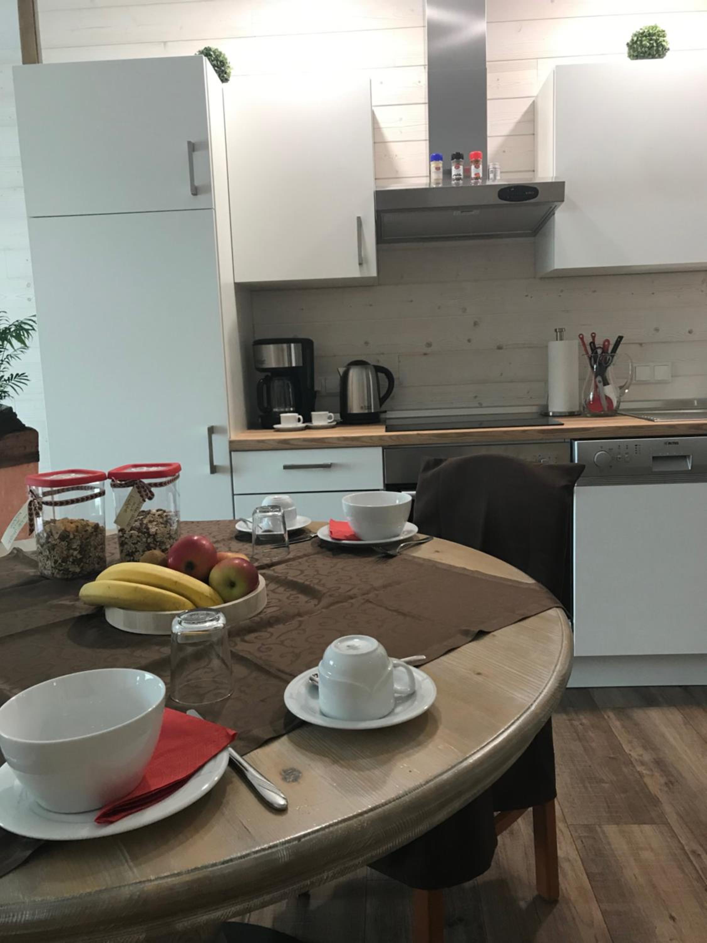 Apartment - Ground Floor - Photo 4