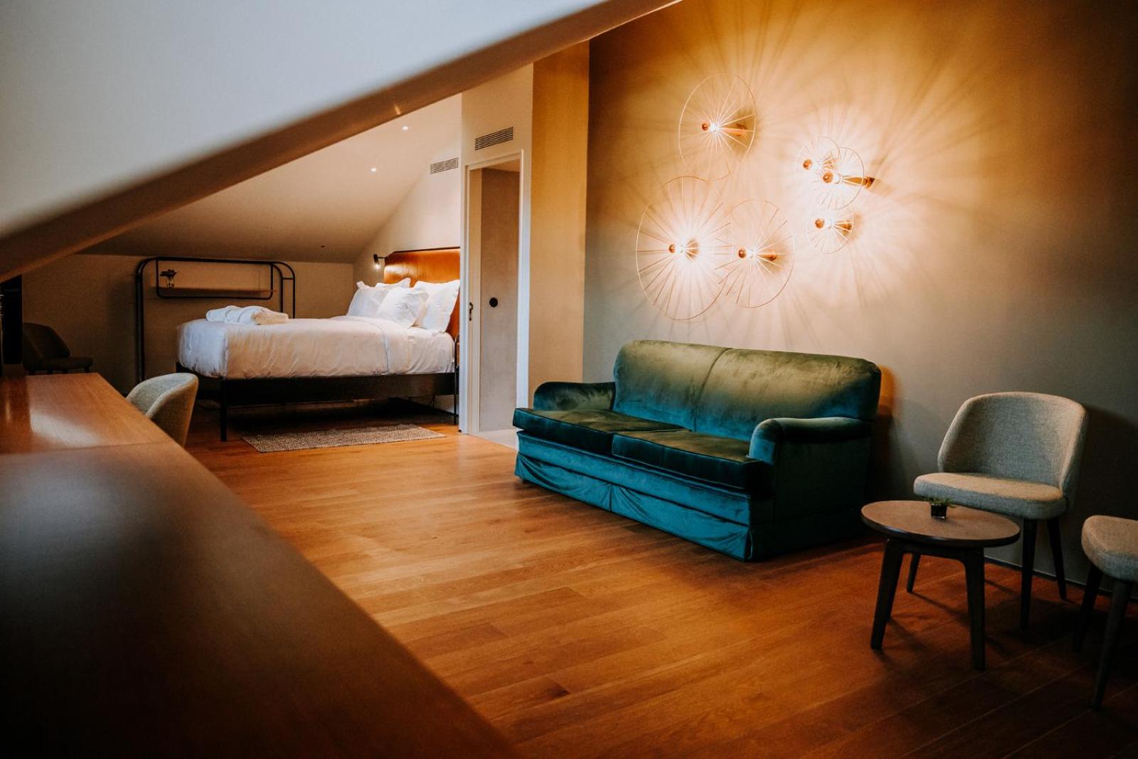Premium Room with City View - Photo 1
