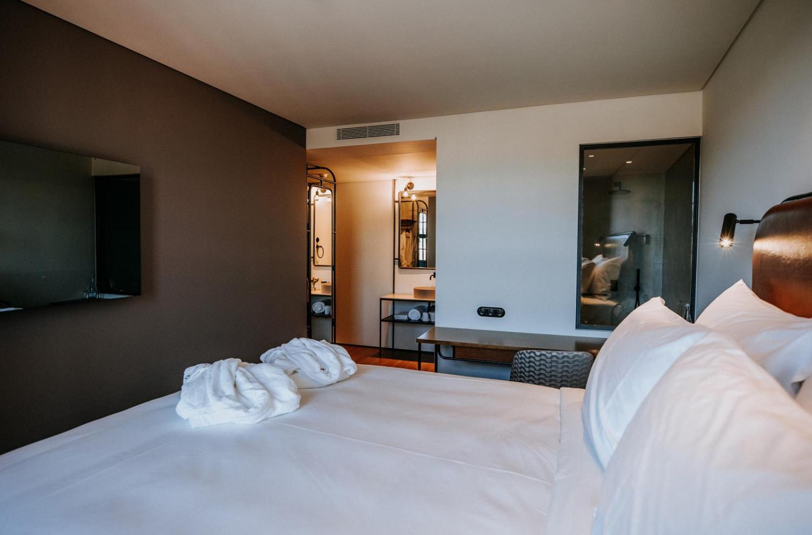 Superior Room - Photo 3