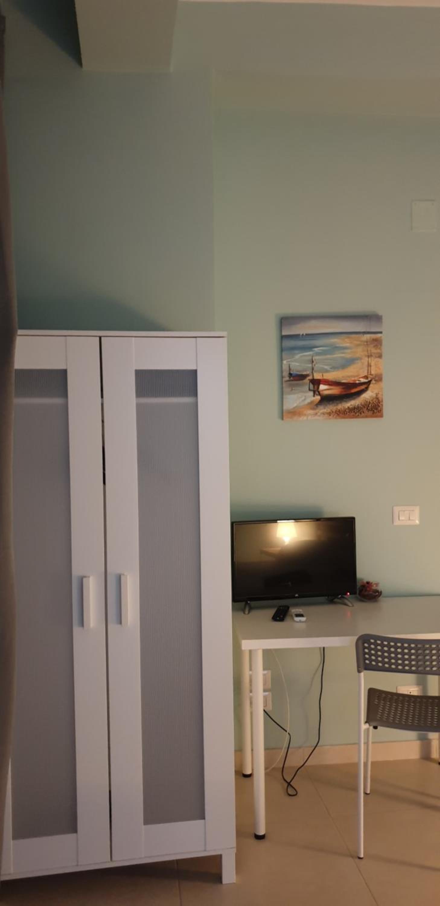Deluxe Room (2 Adults + 1 Child) - Photo 6