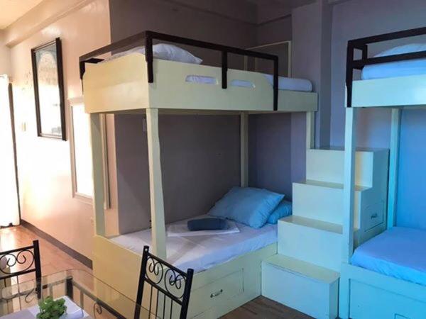 Apartment with Balcony - Photo 41