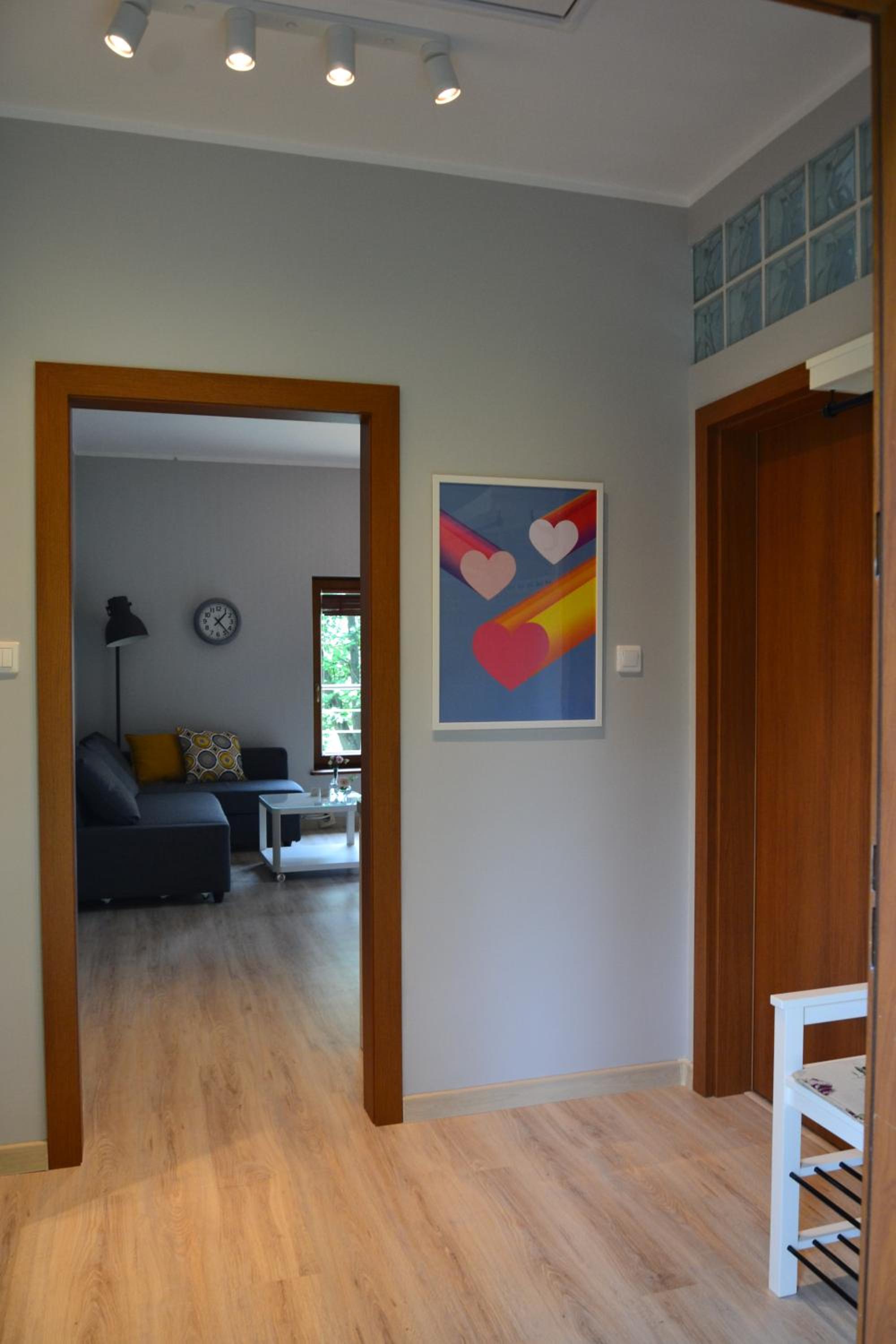 One-Bedroom Apartment photo 2