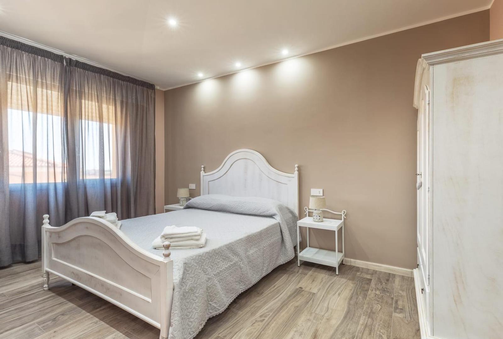 Double Room with Private Bathroom - Photo 1