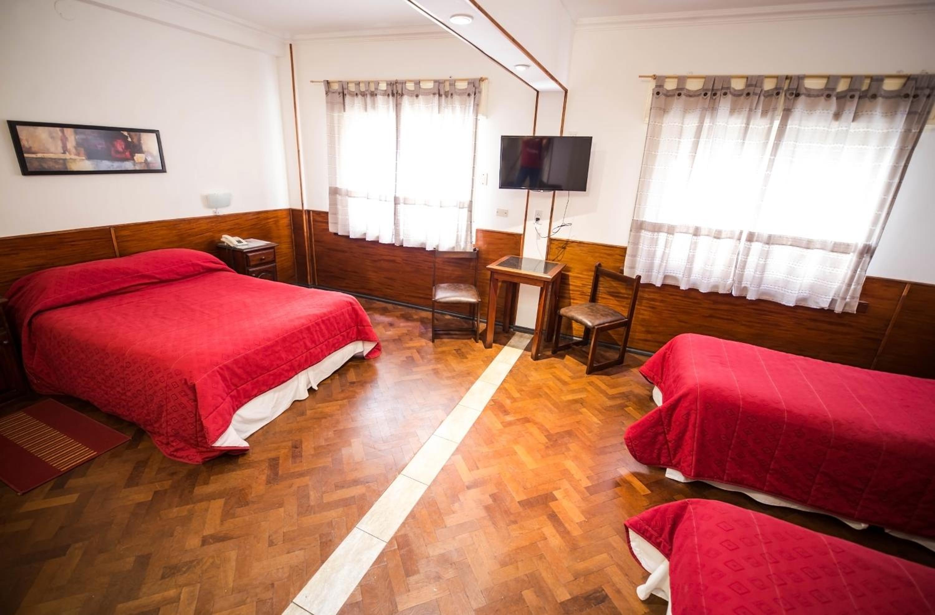 Quadruple Room photo 2