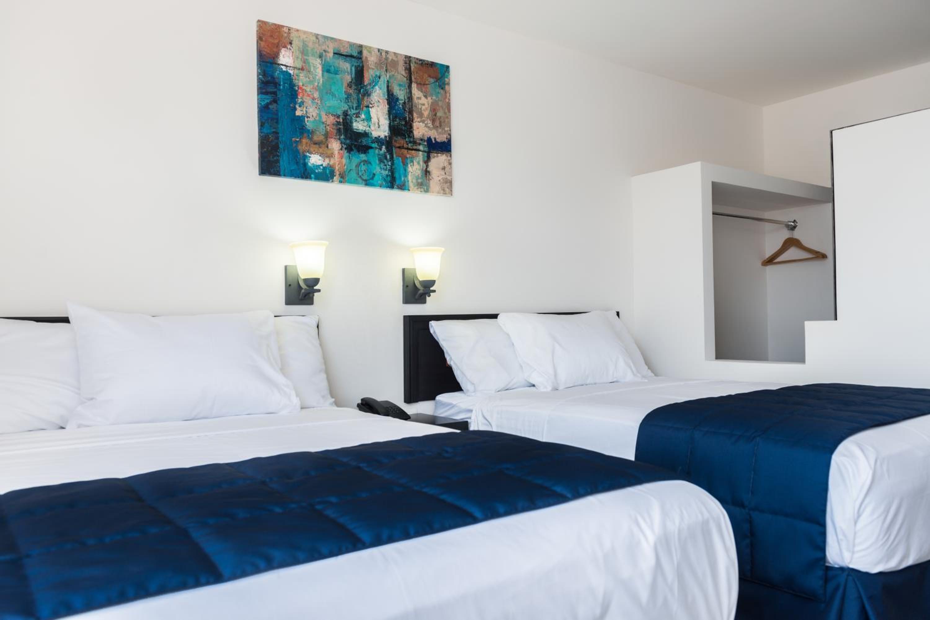 Twin Room photo 1