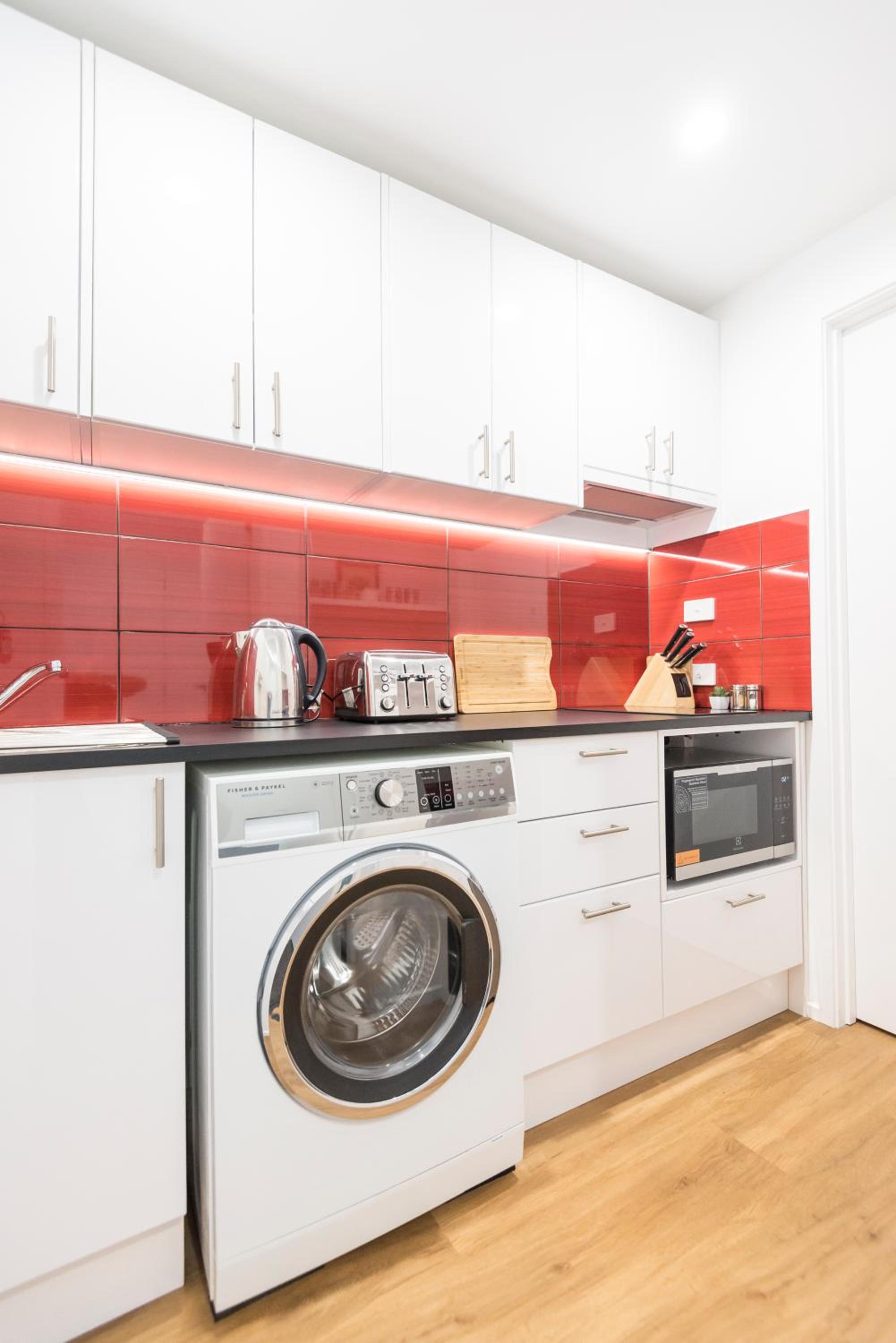 Studio Apartment photo 3