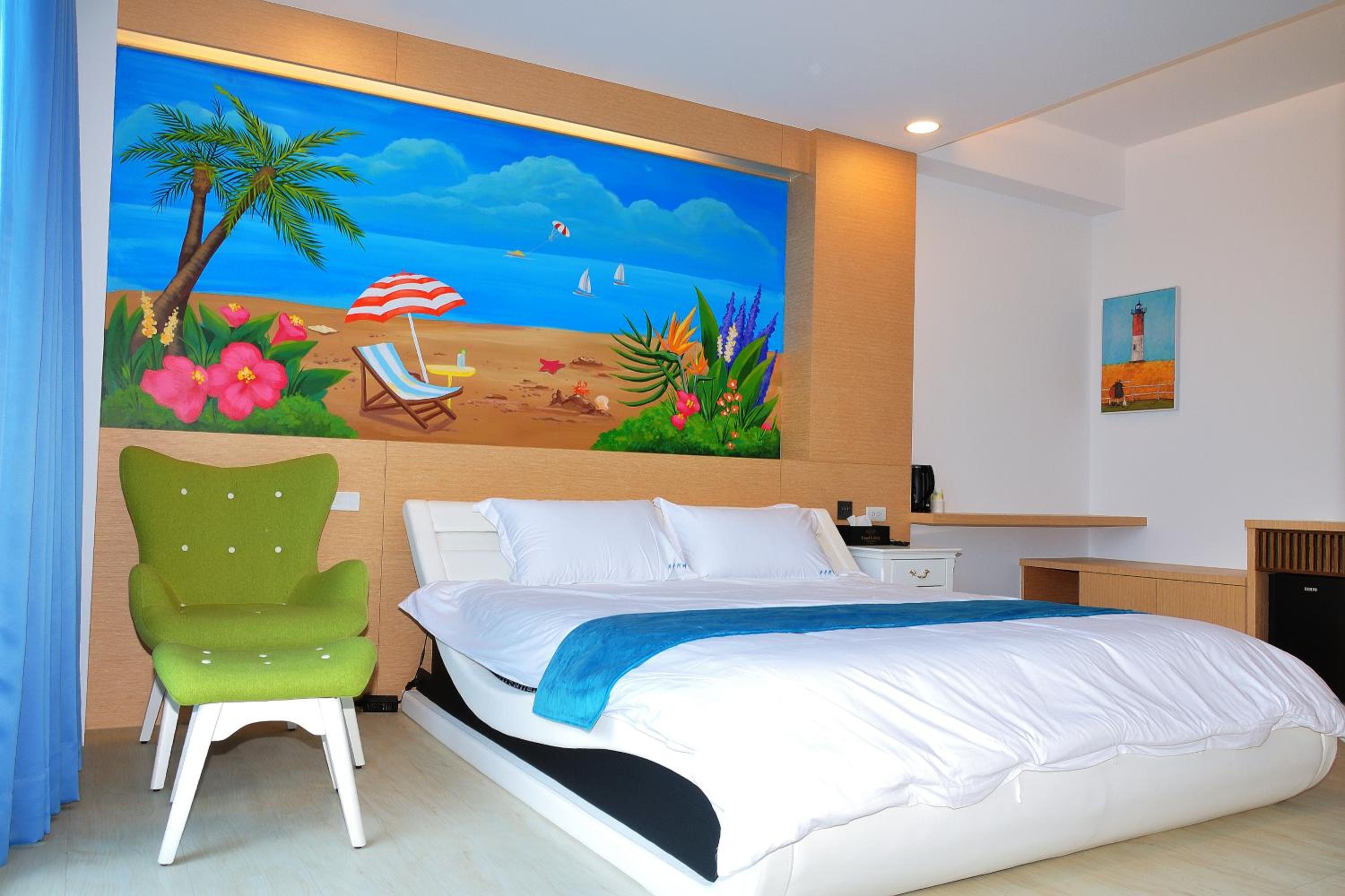 King Room with Garden View photo 2