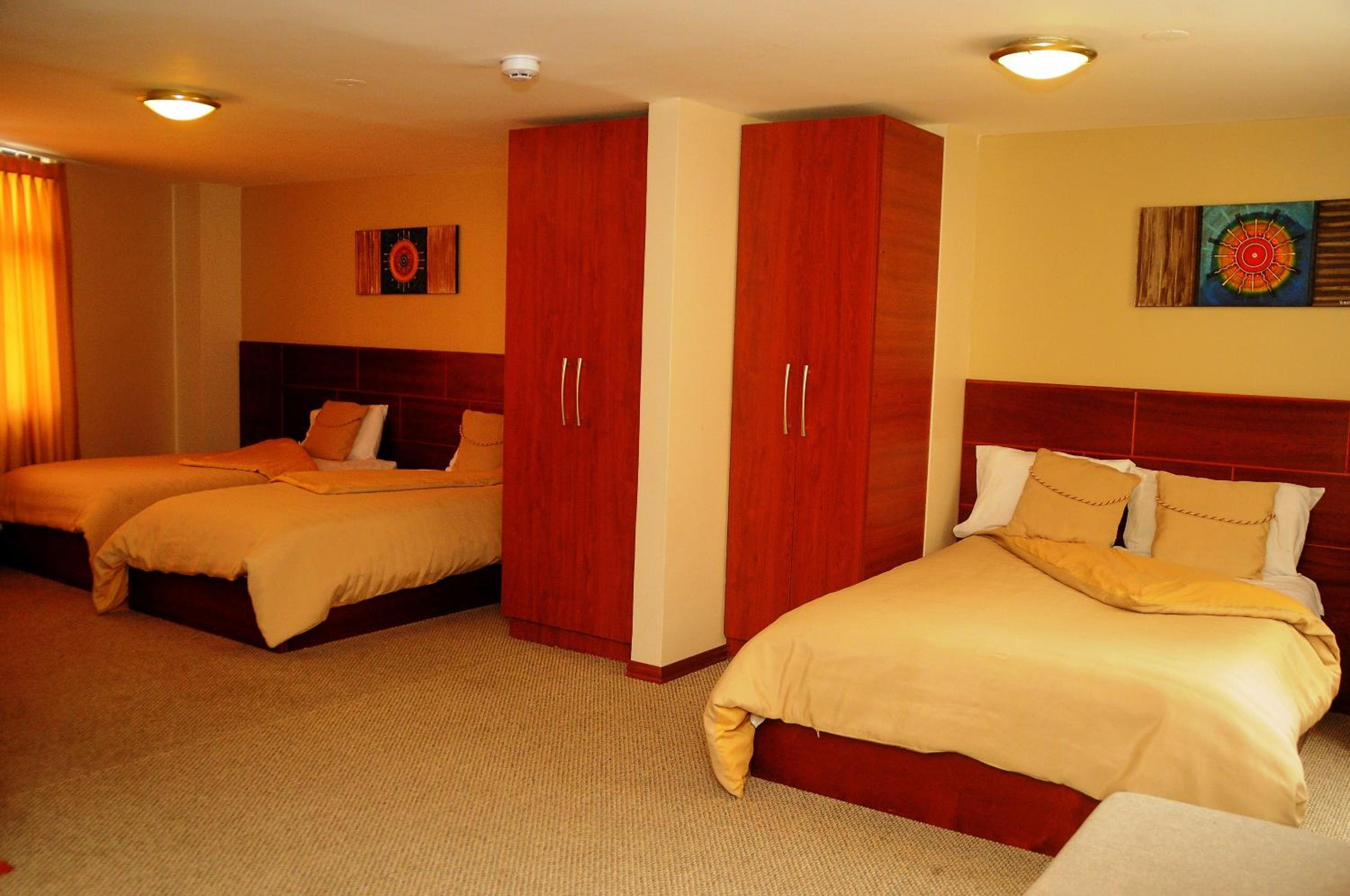 Triple Room